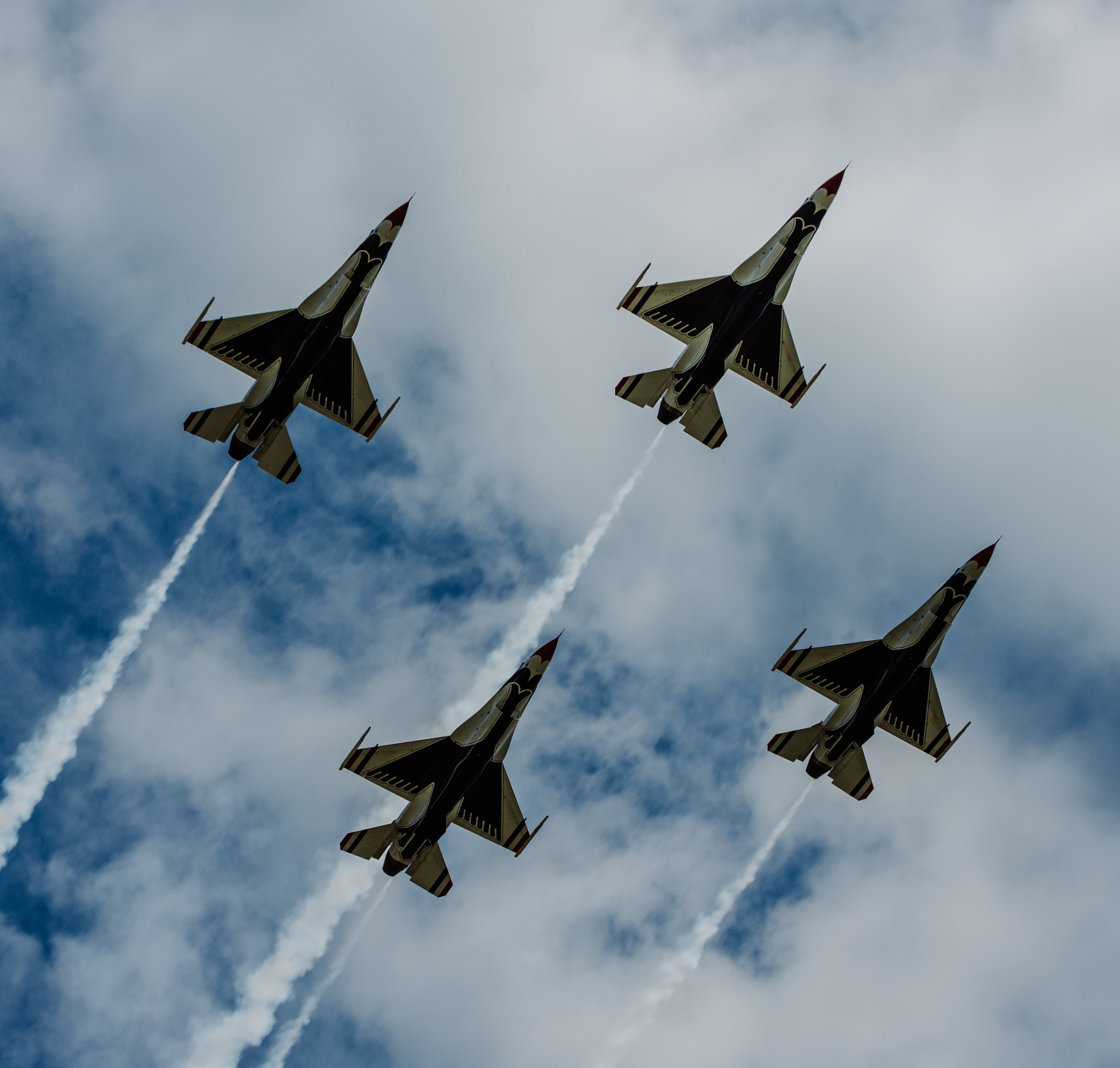 Sigma 50-500mm F4.5-6.3 DG OS HSM sample photo. Thunderbirds, new york airshow 2016 photography