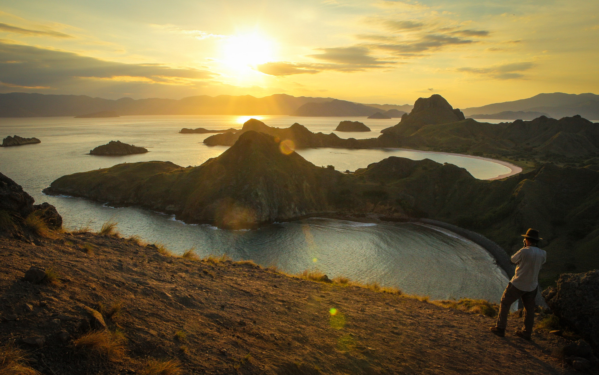 Canon EOS 5D Mark II + Canon EF 24-70mm F2.8L USM sample photo. I just sat down at the top of padar island, neighb ... photography