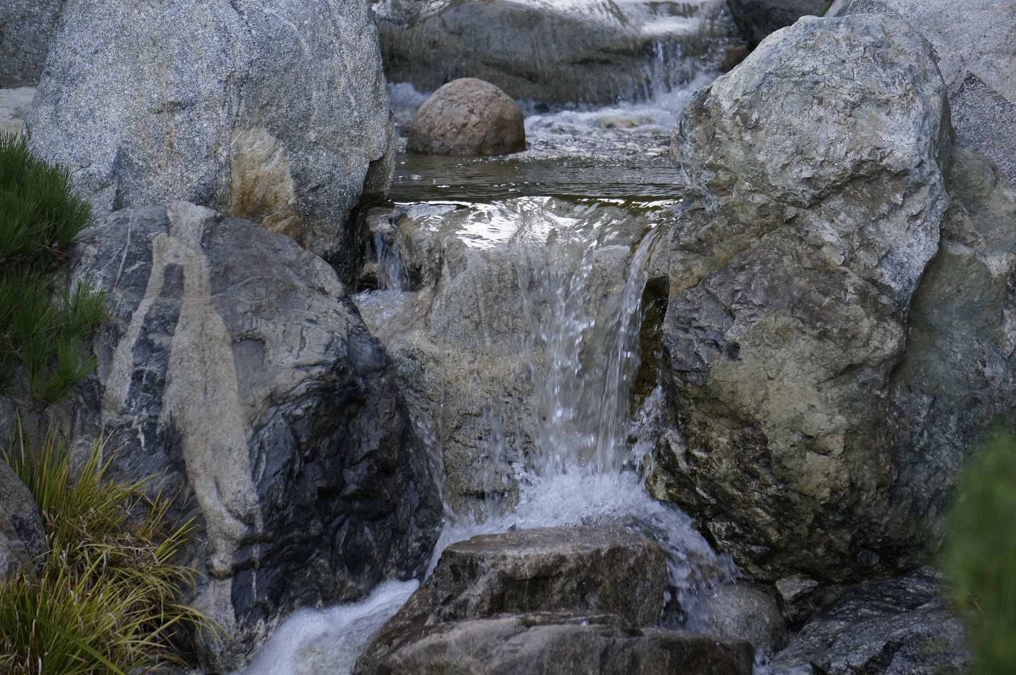 Sony FE 24-240mm F3.5-6.3 OSS sample photo. Waterfall 4 photography