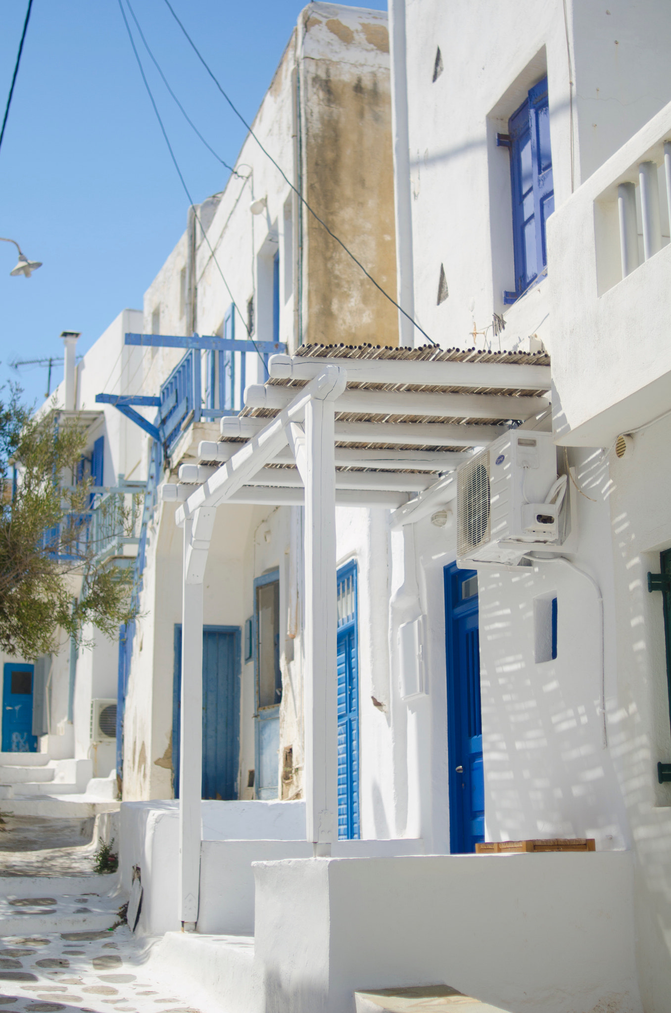 Nikon D7000 sample photo. Mykonos street photography