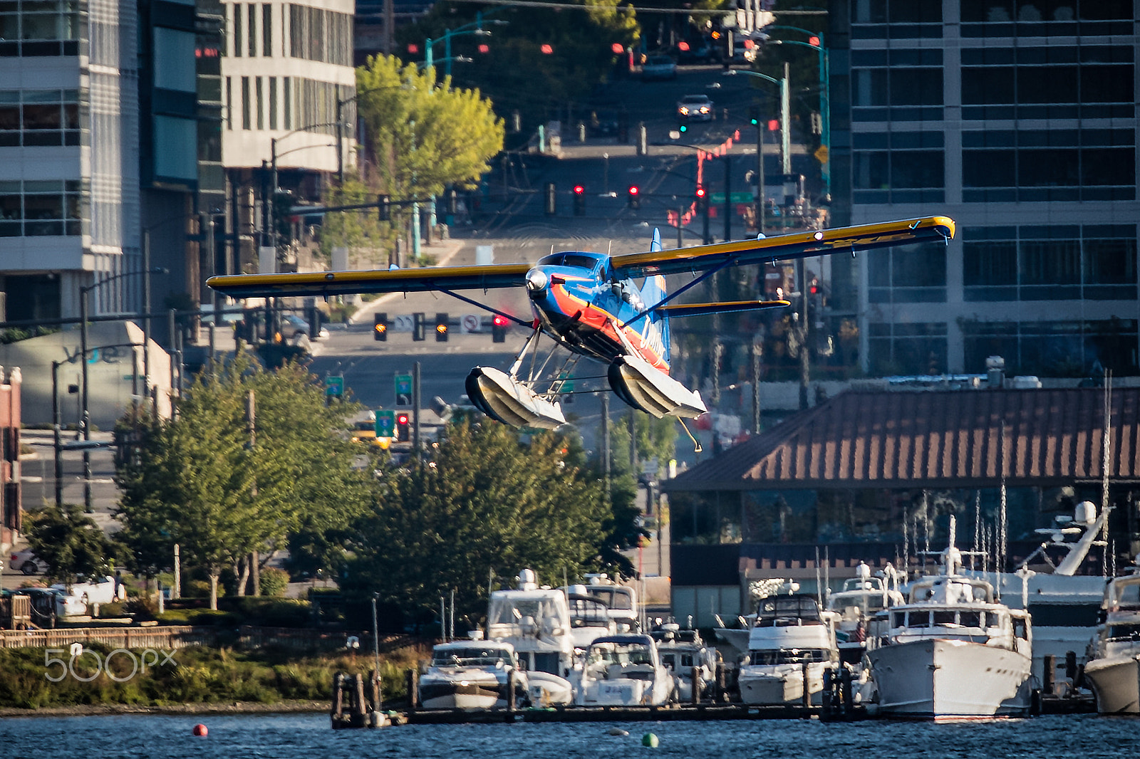 Canon EOS-1D X Mark II + Canon EF 300mm F2.8L IS II USM sample photo. Seaplane climbing photography