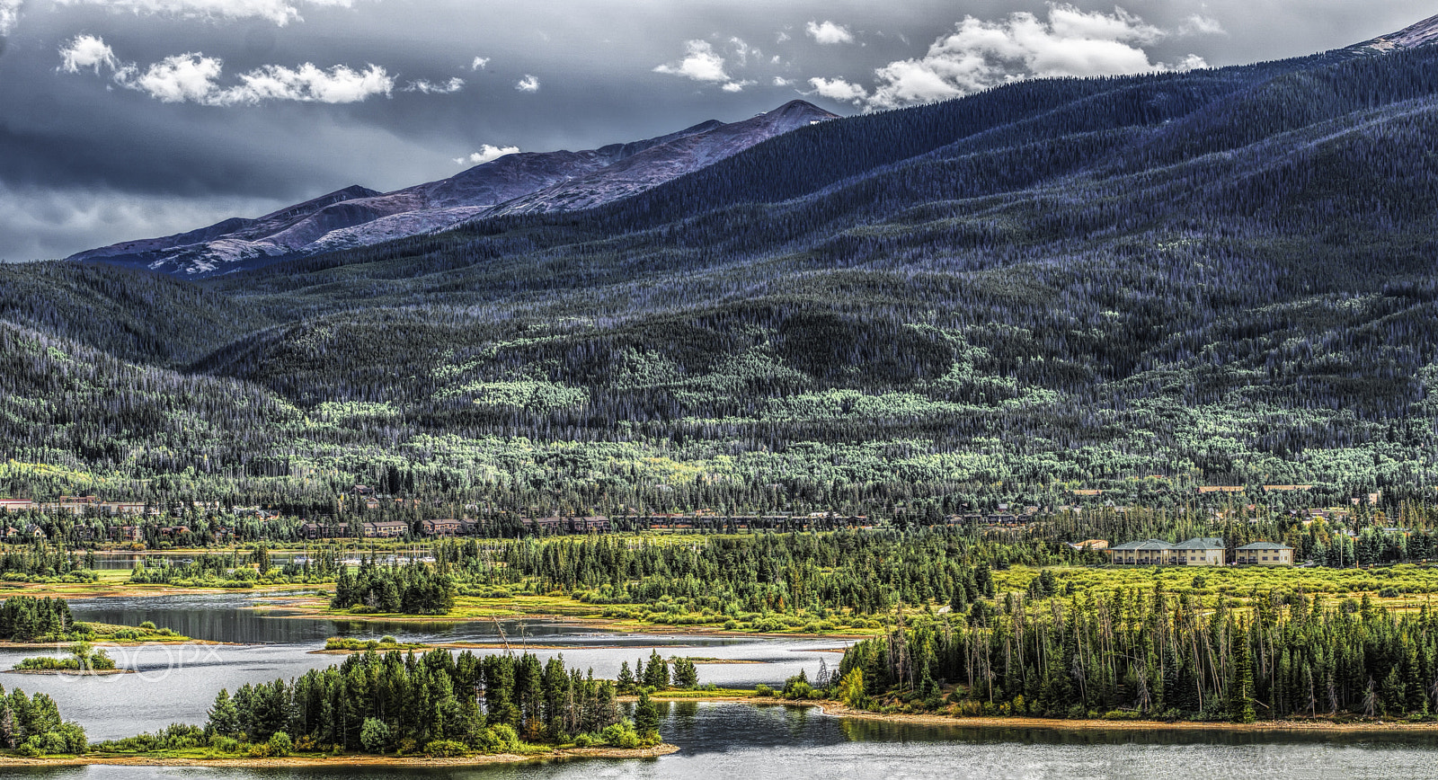 Minolta AF 70-210mm F4 Macro sample photo. Lake dillon scenes -- the town of frisco, colorado photography