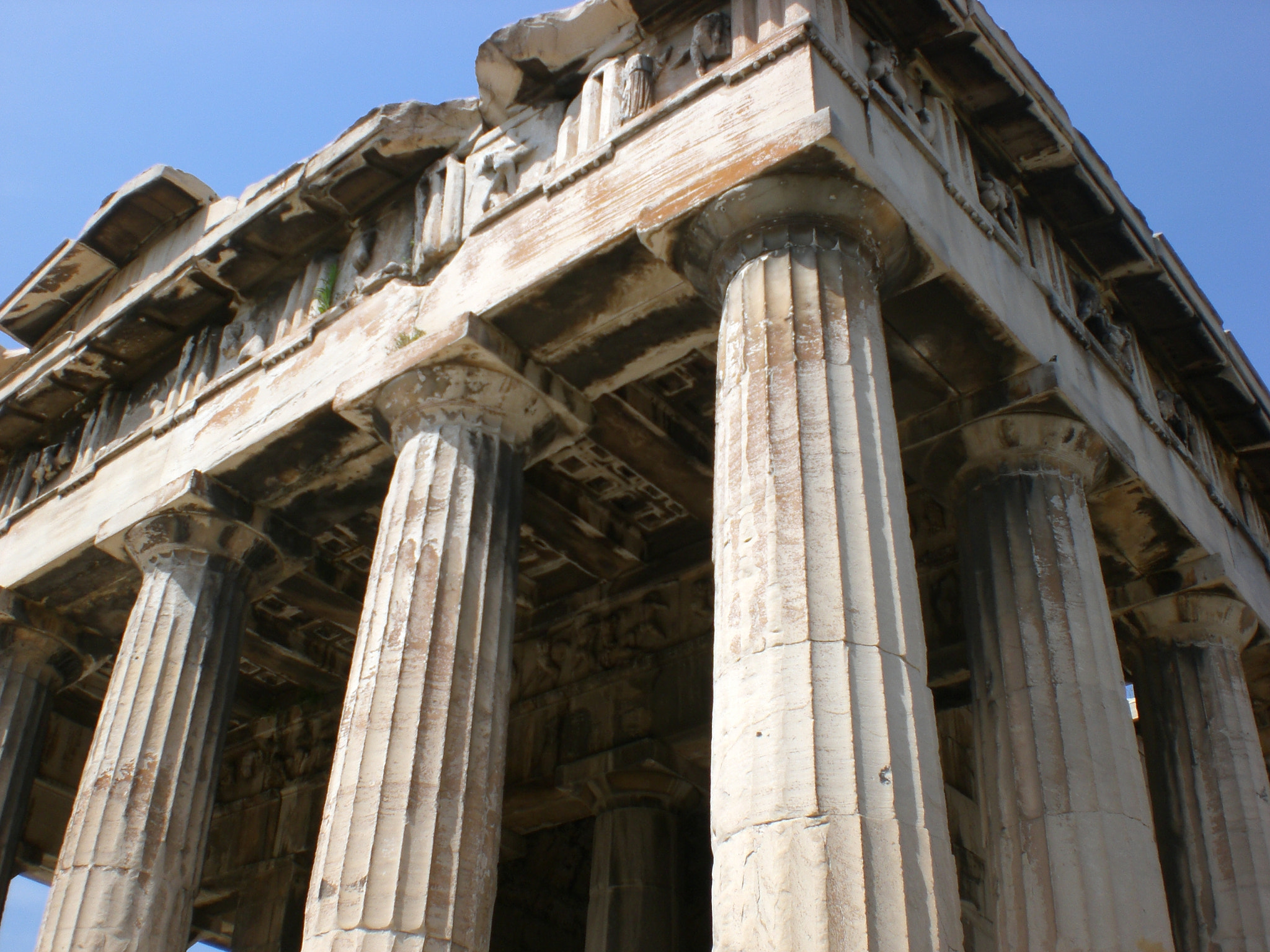 CASIO EX-Z75 sample photo. Temple of hephaestus photography