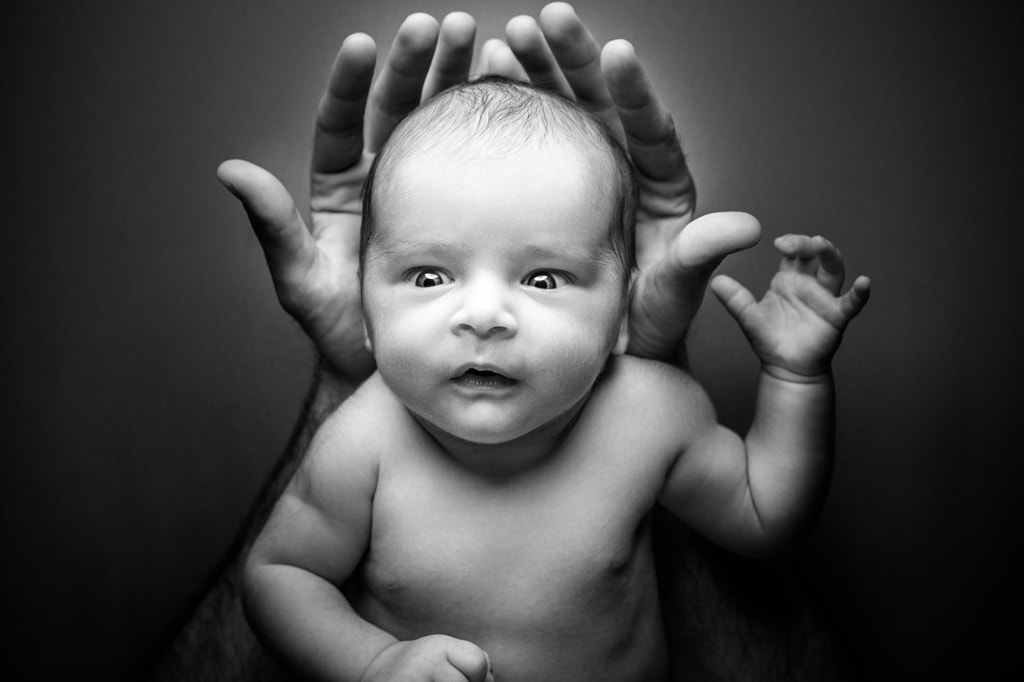 Newborn Baby by Evgeni Kolesnik on 500px.com