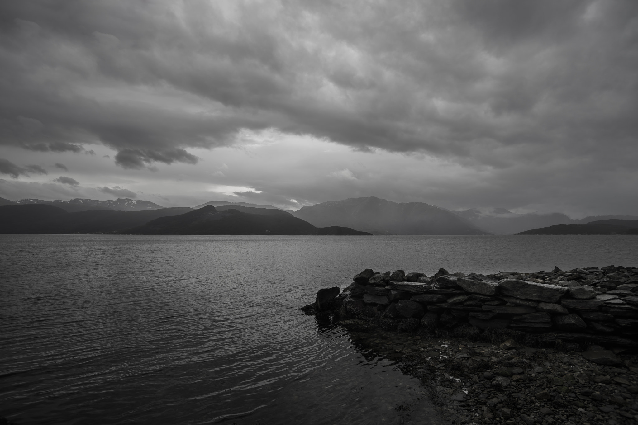 Sony a7 II + Minolta AF 17-35mm F2.8-4 (D) sample photo. Norway photography