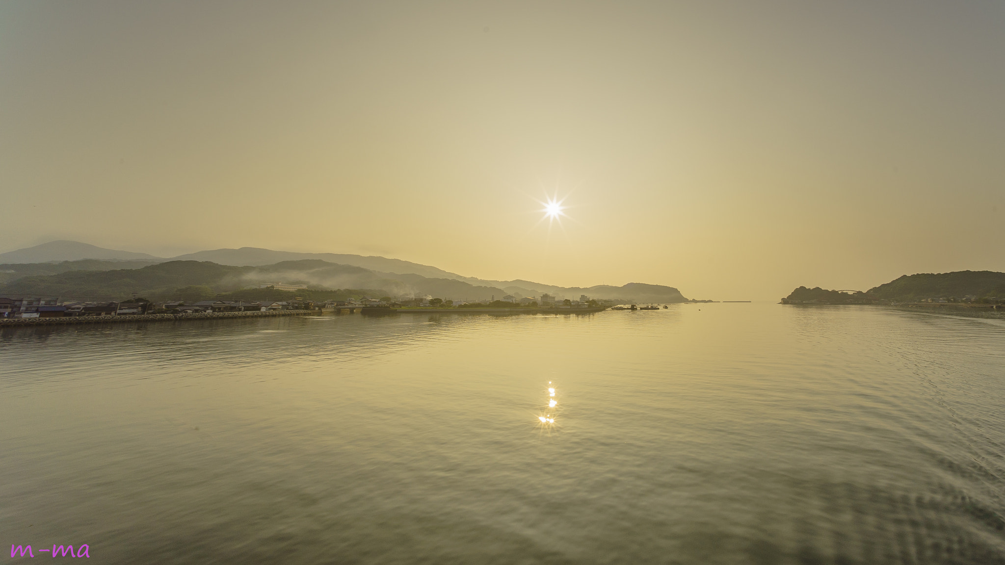 E 10mm F5.6 sample photo. Shimabara peninsula in the morning photography