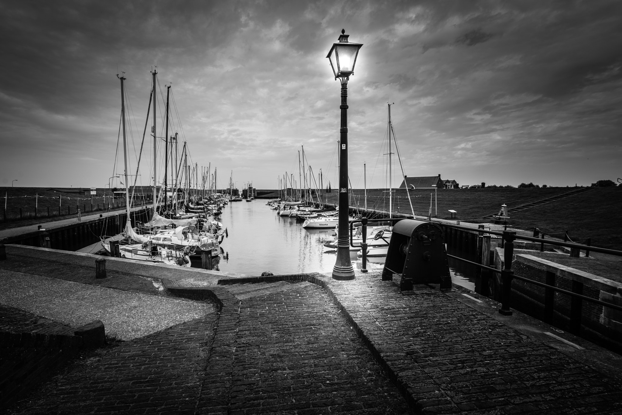 Tokina AT-X 16-28mm F2.8 Pro FX sample photo. Termunterzijl photography