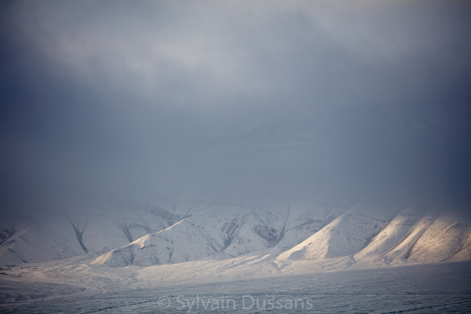 Canon EOS 5DS R + Canon EF 70-200mm F4L USM sample photo. Montagnes de la plaine de l'indus, stok photography