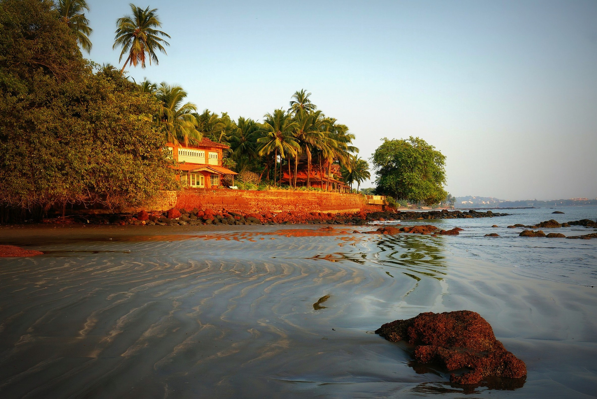 Sony Alpha NEX-6 + Sony E 18-50mm F4-5.6 sample photo. Goan time photography