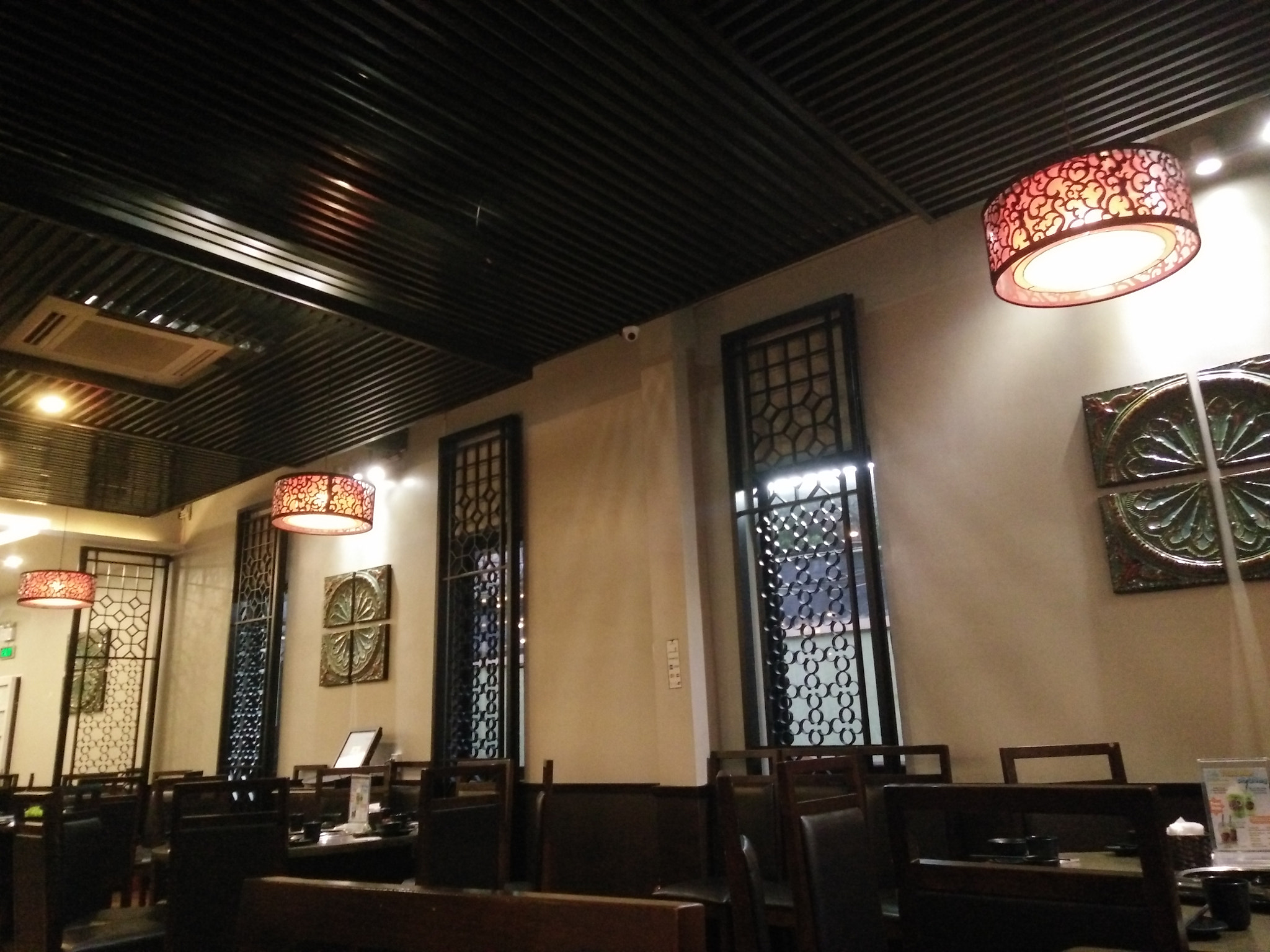 OPPO R7 Lite sample photo. Restaurant photography