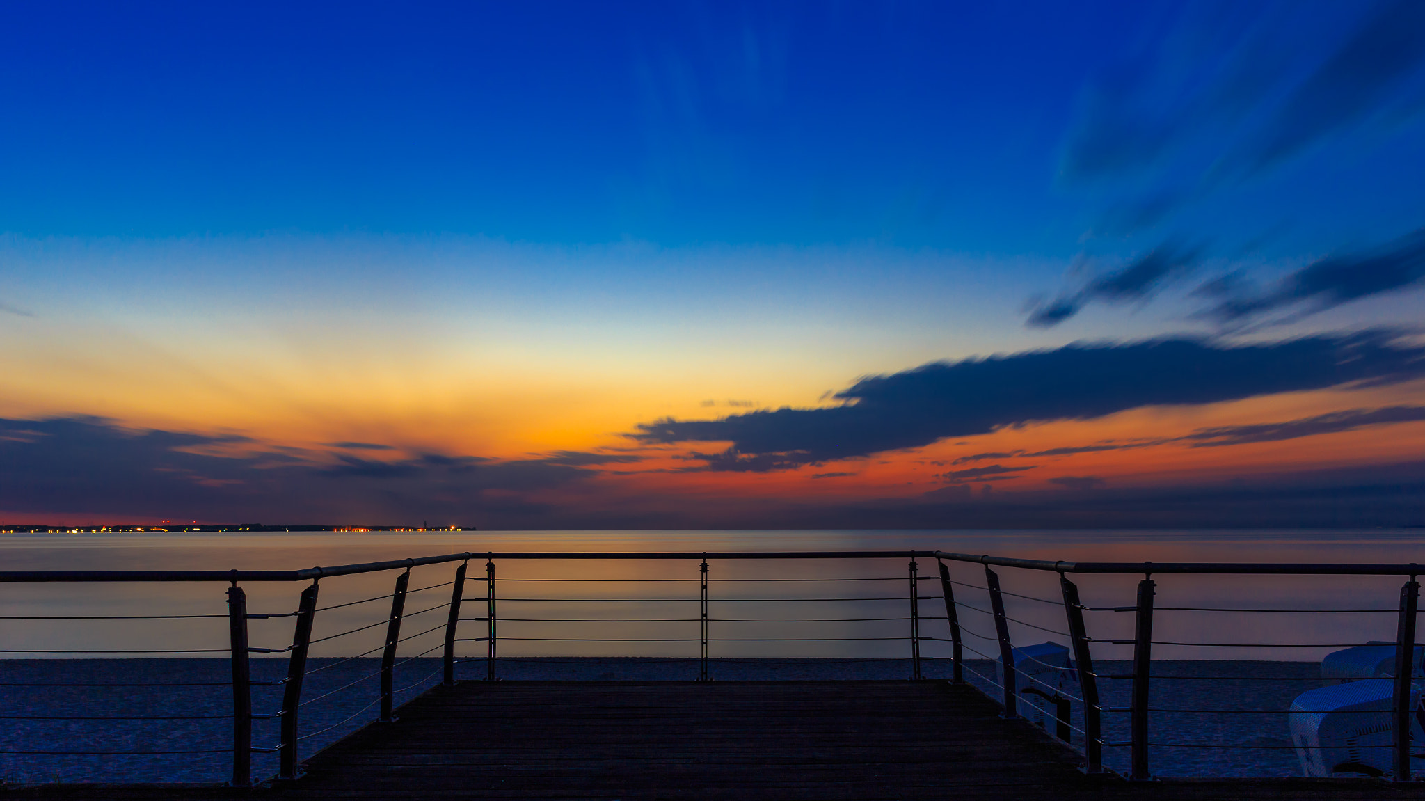 Canon EF 28mm F2.8 IS USM sample photo. Blue hour at the beach photography