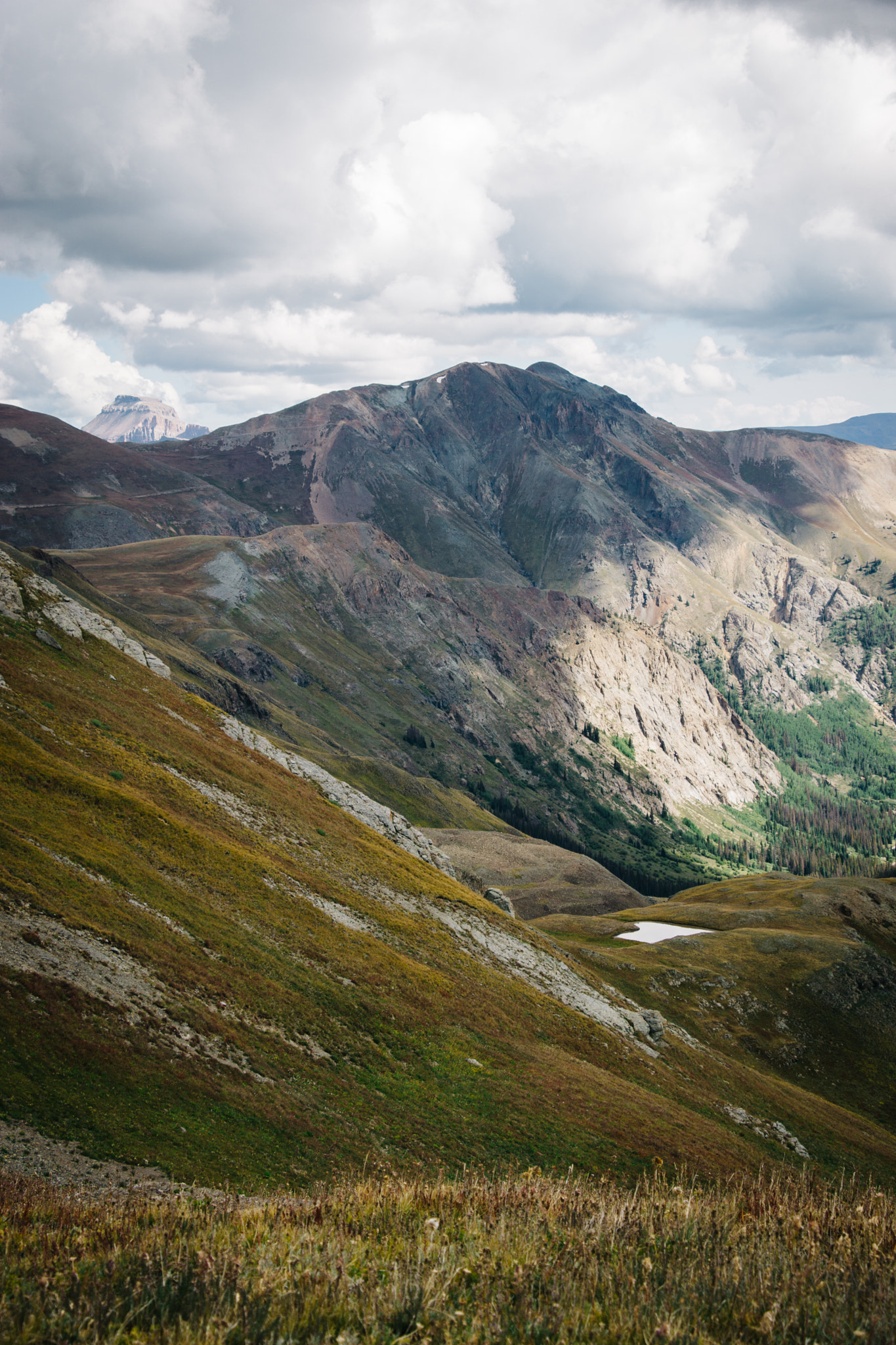 Tamron 18-270mm F3.5-6.3 Di II PZD sample photo. On the rim of american basin photography