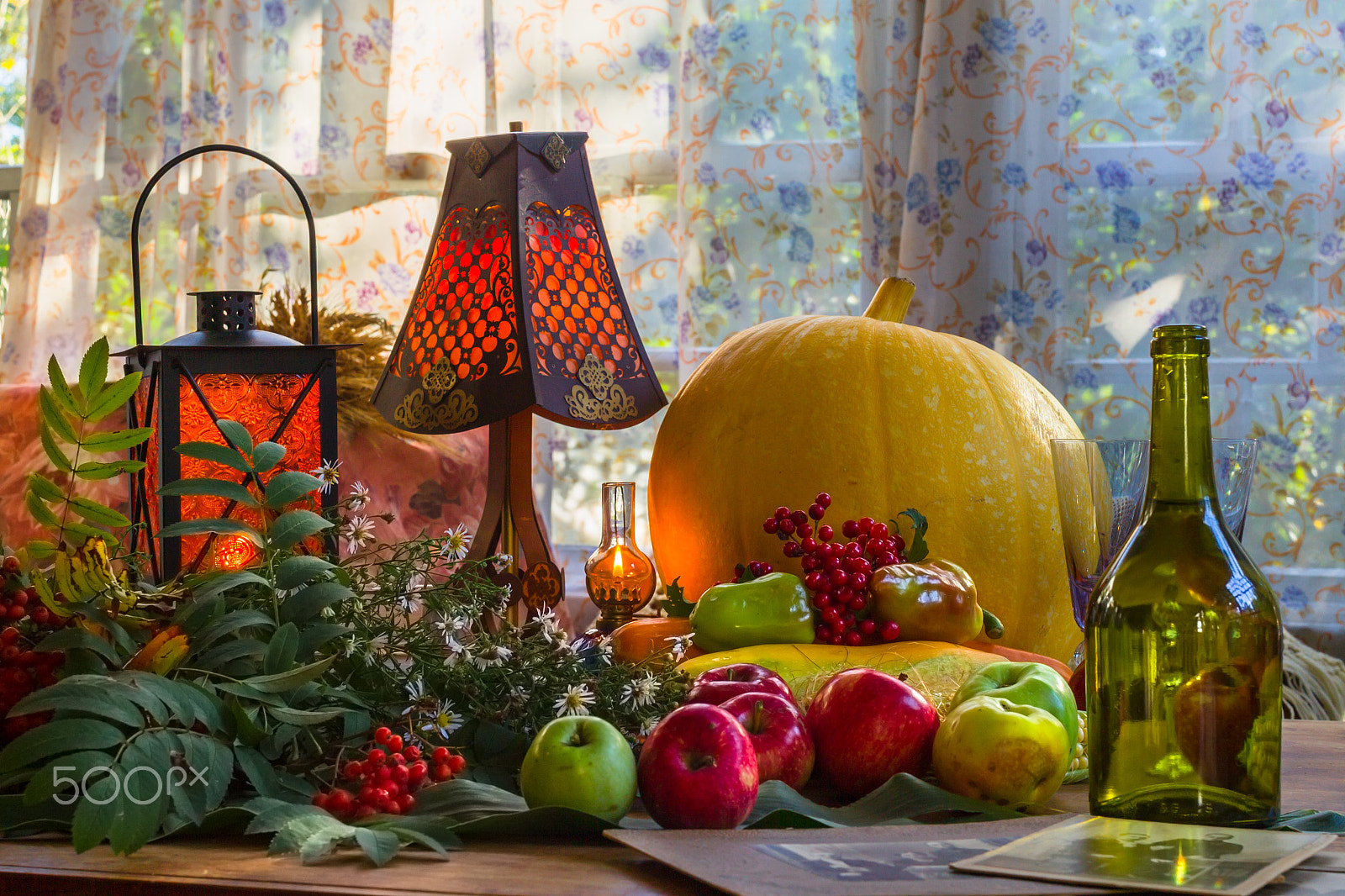 Canon EOS-1D Mark IV + Canon EF 50mm F1.2L USM sample photo. Thanksgiving - a family holiday, still life with vegetables and photography