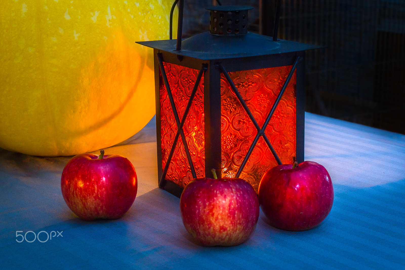 Canon EOS-1D Mark IV sample photo. Riddle halloween photography