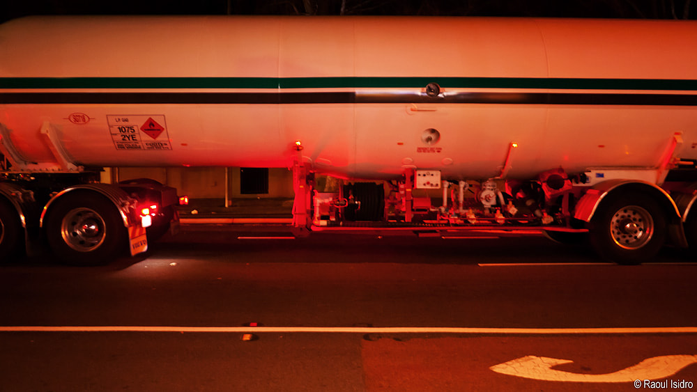 Panasonic Lumix DMC-GF1 + Panasonic Lumix G 14mm F2.5 ASPH sample photo. Fuel transport tanker photography