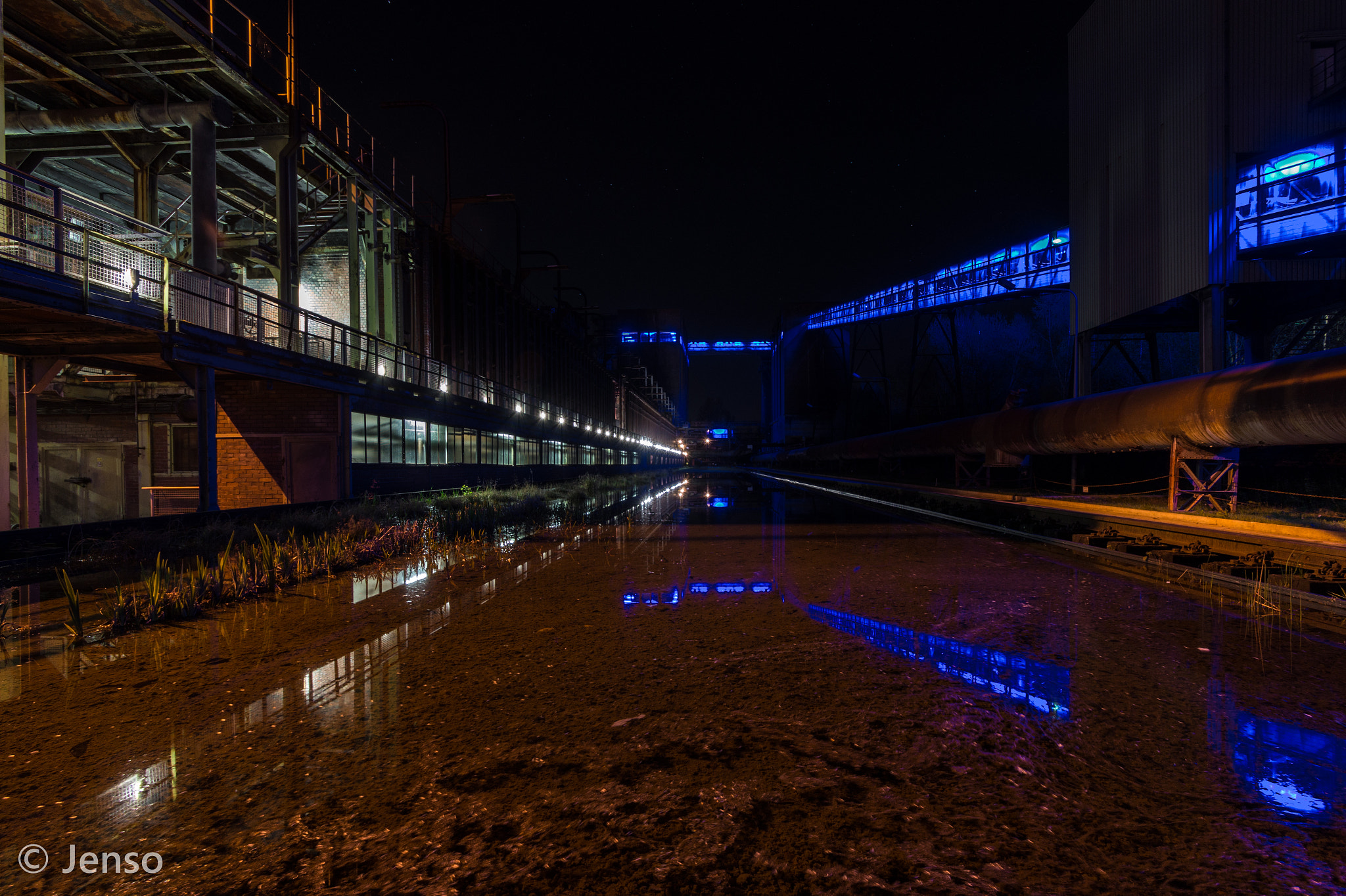 Sony SLT-A58 sample photo. Kokerei hansa dortmund at night photography
