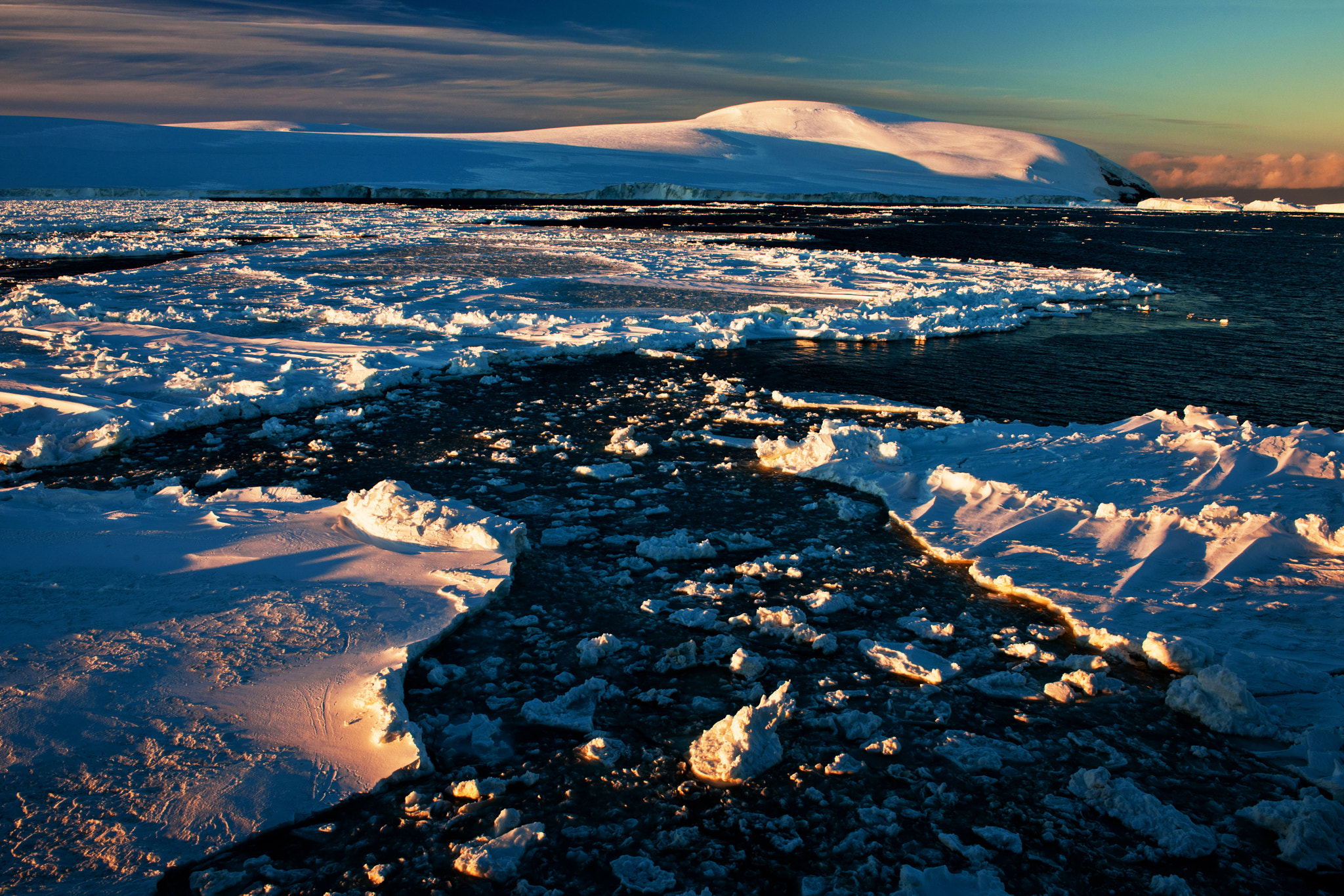 Nikon D3X sample photo. [ erebus and terror gulf ] photography