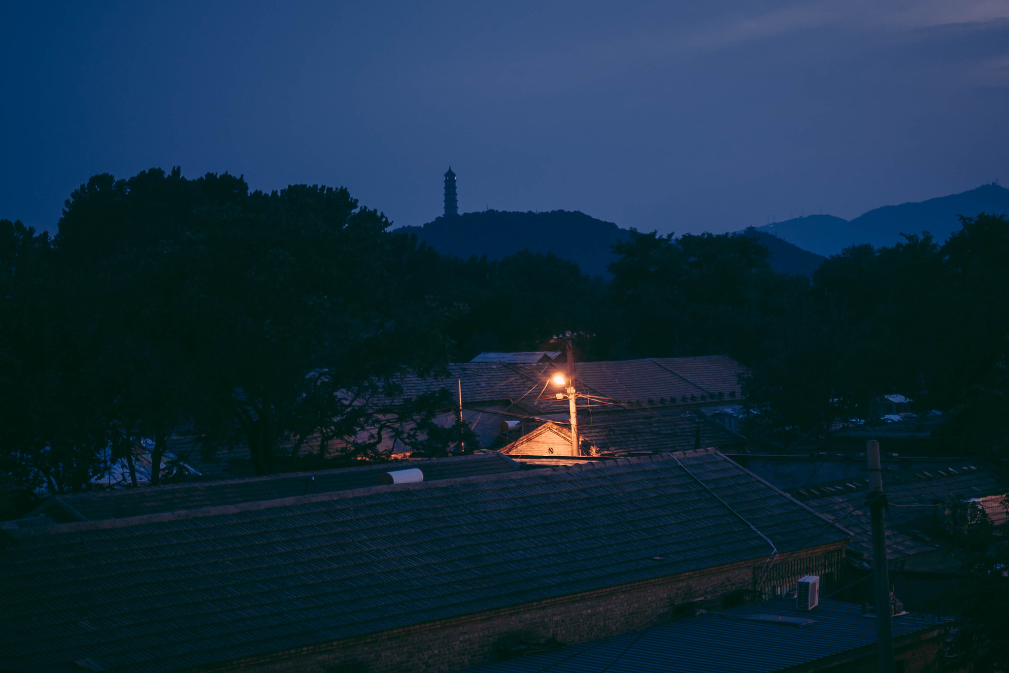 Sigma 35mm F1.4 DG HSM Art sample photo. 一灯一塔 photography