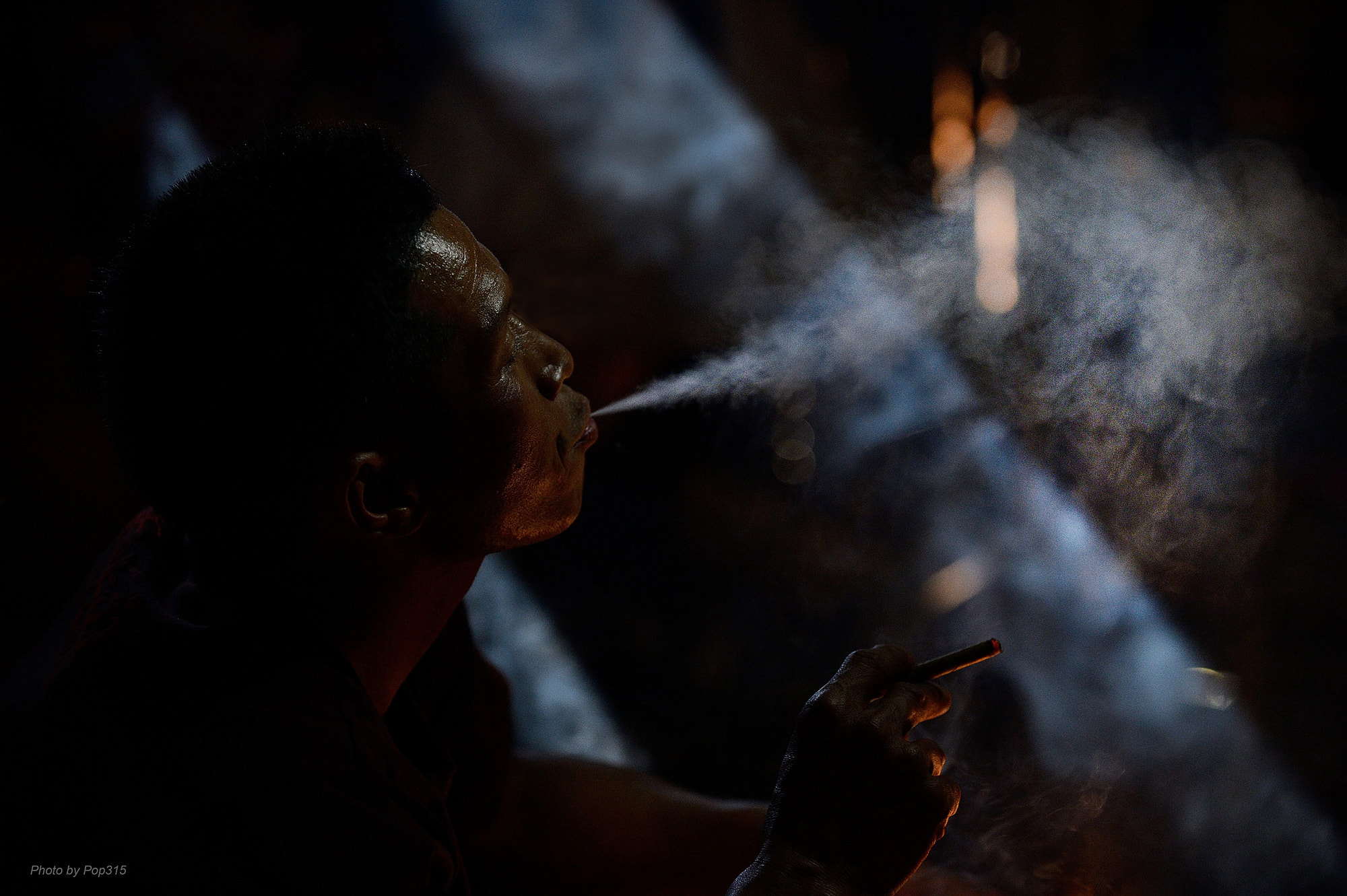 Nikon D4 sample photo. Smok'n photography