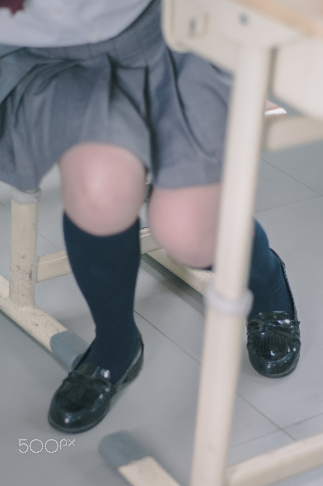 Fujifilm X-Pro2 + Fujifilm XF 56mm F1.2 R APD sample photo. Japanese jk uniform highschool girl photography
