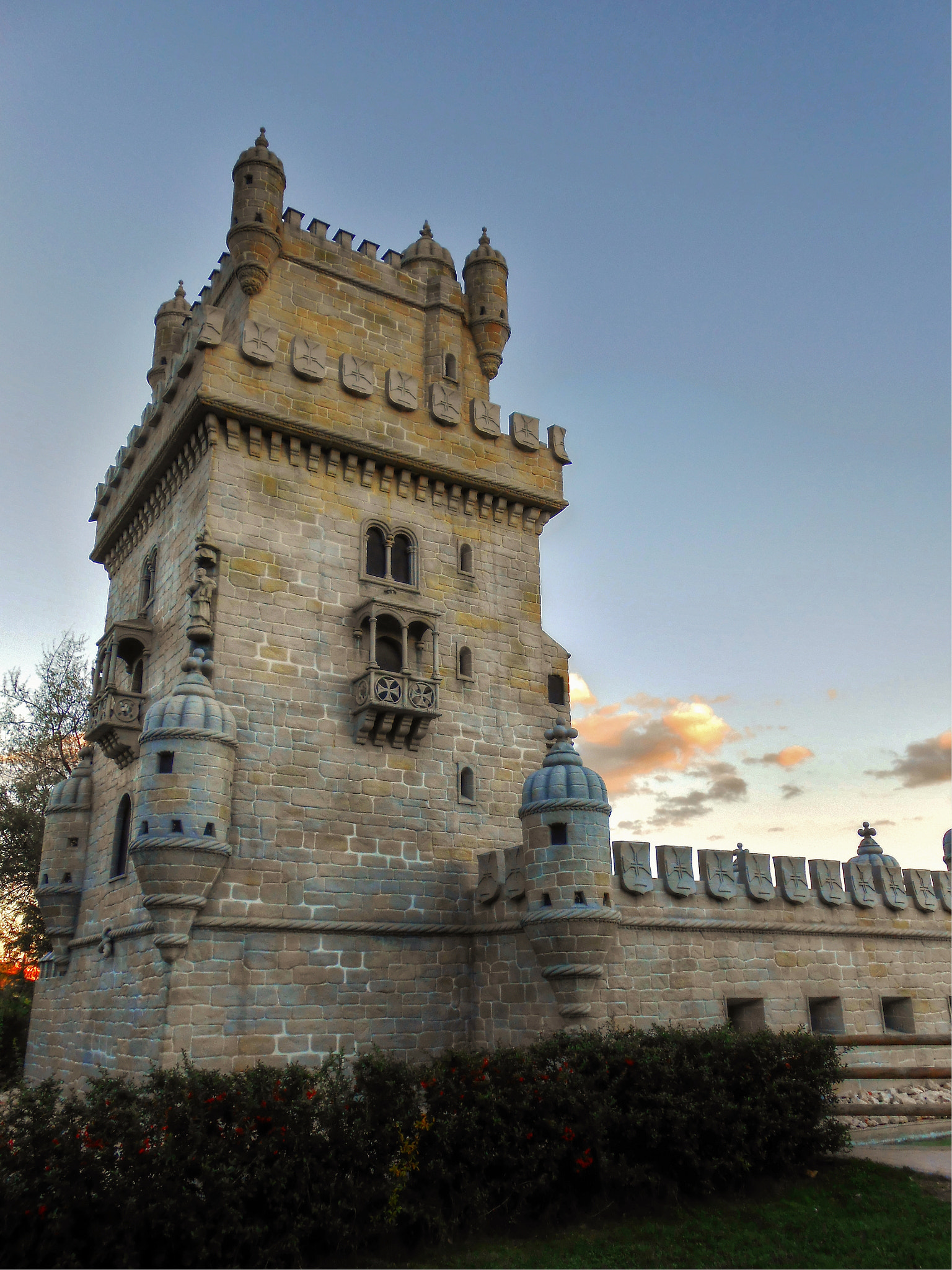 Nikon Coolpix S4300 sample photo. Torre de belem photography