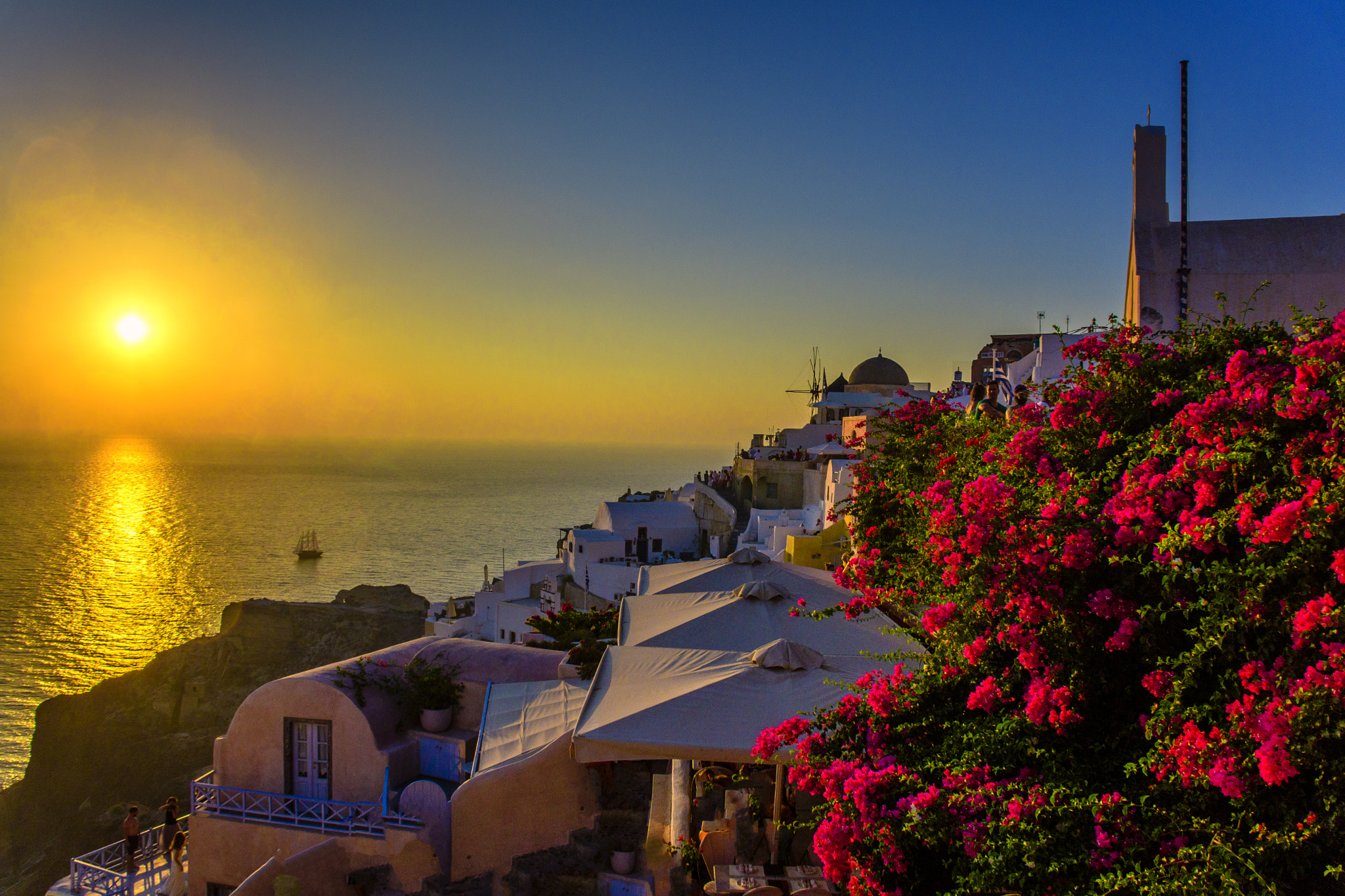 Nikon D500 sample photo. Santorini sunset oia flowers photography