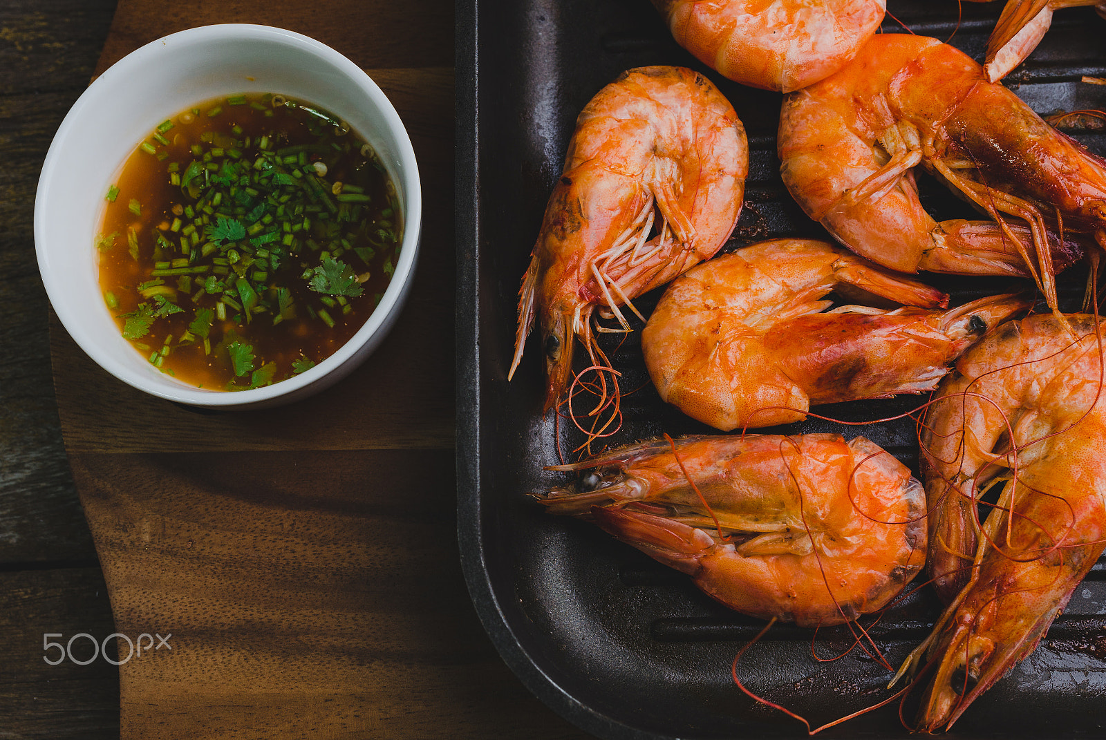 Nikon D7000 + Sigma 35mm F1.4 DG HSM Art sample photo. Grilled prawns served with spicy sauce photography