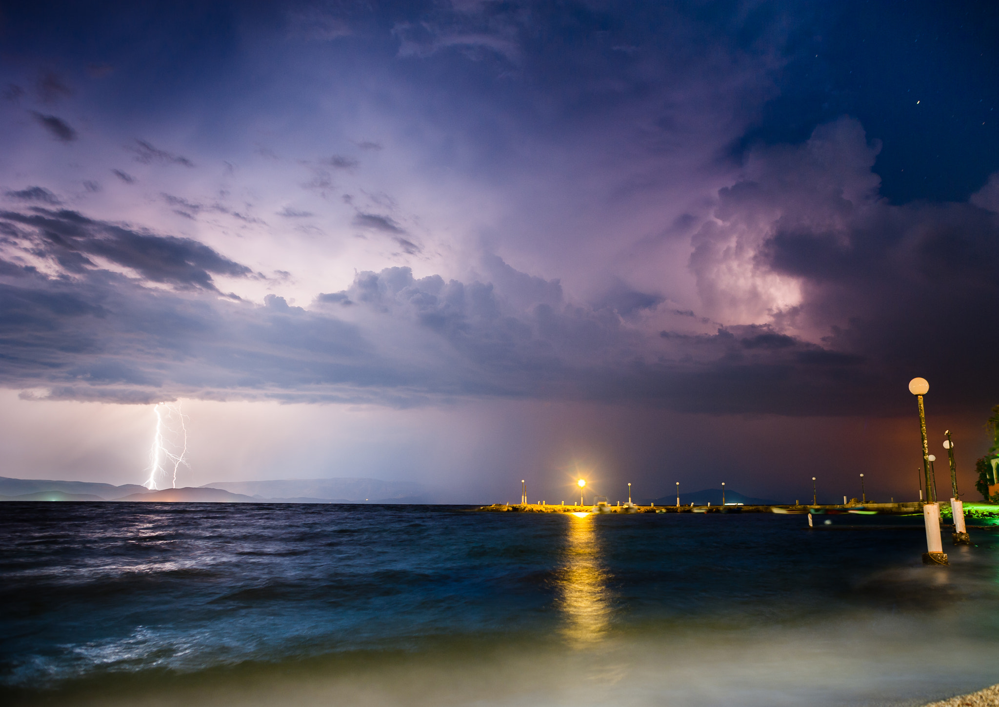 Sigma 24mm F1.8 EX DG Aspherical Macro sample photo. Storm over ionian sea photography
