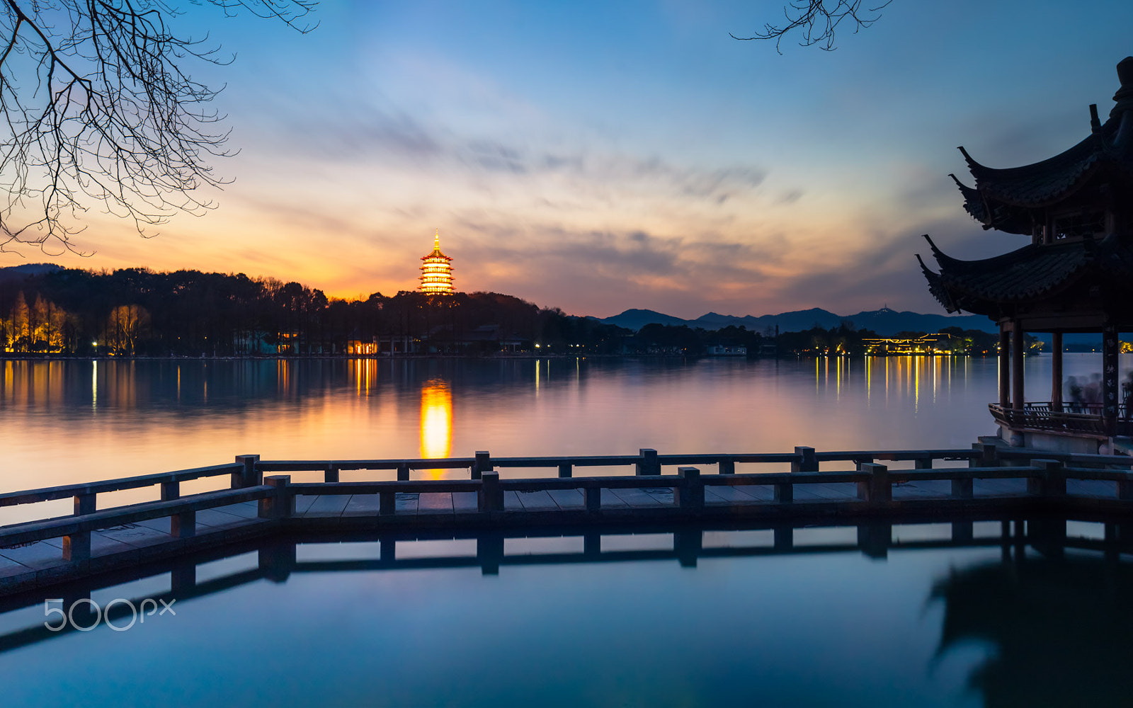 Canon TS-E 24.0mm f/3.5 L II sample photo. Leifeng tower g20 hangzhou photography