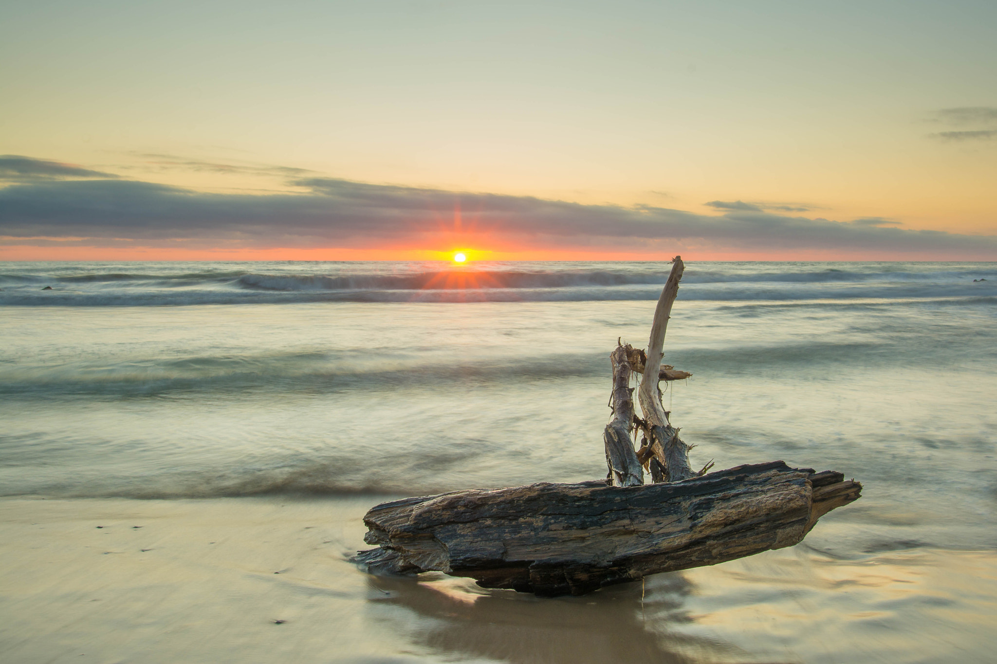Nikon D7100 + Nikon AF-S Nikkor 20mm F1.8G ED sample photo. Big bottleopener photography