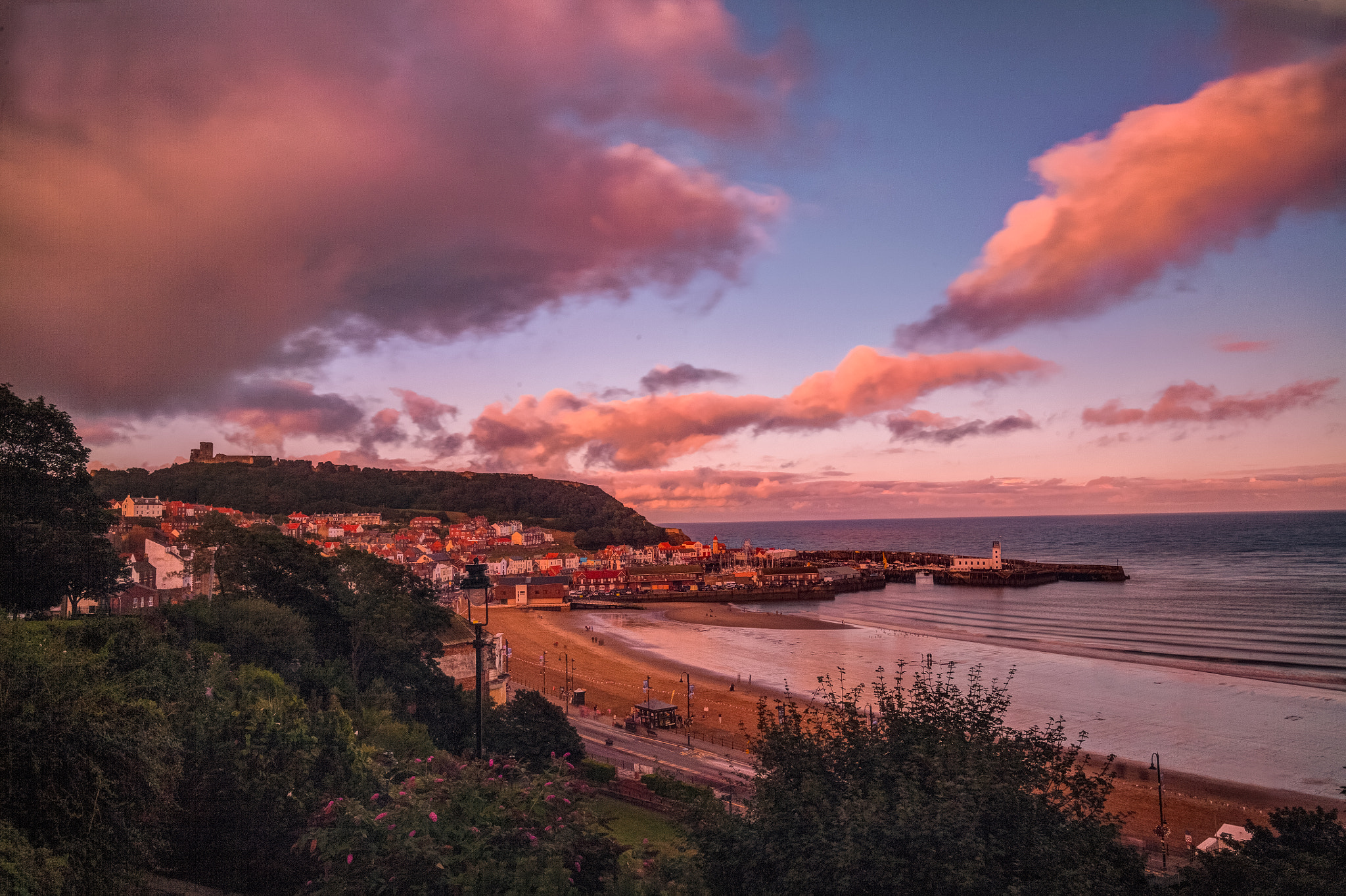 Canon EOS 5D sample photo. Scarborough at sunset. photography