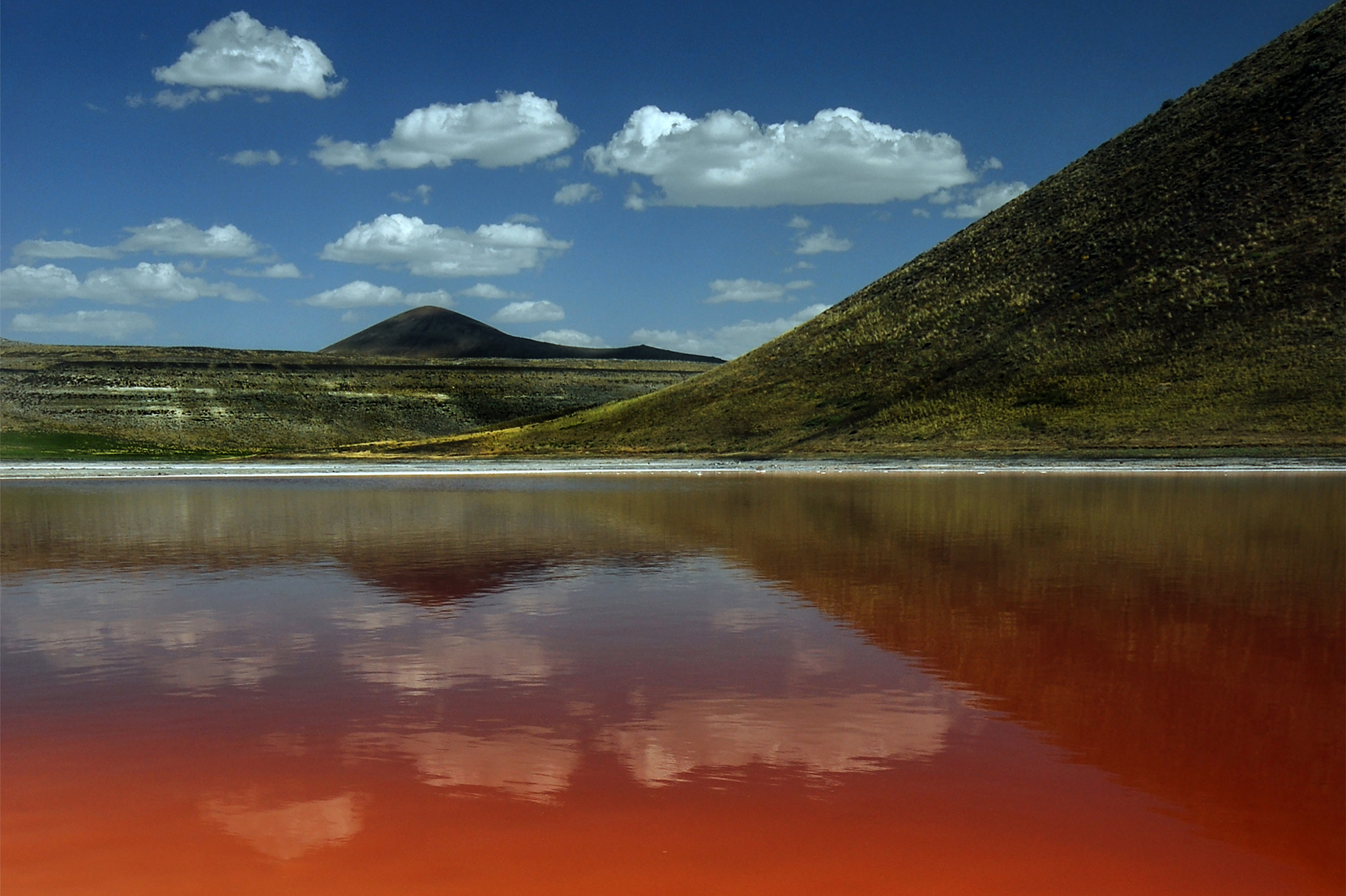 Sigma 10-20mm F4-5.6 EX DC HSM sample photo. Meke crater lake photography
