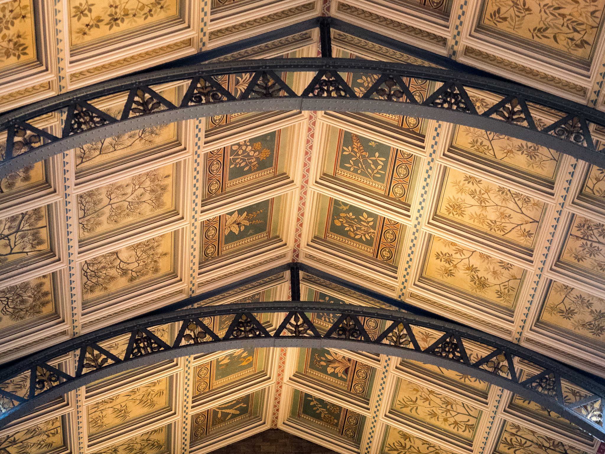 Panasonic Lumix DMC-GM1 sample photo. Natural history museum london - ceiling detail photography
