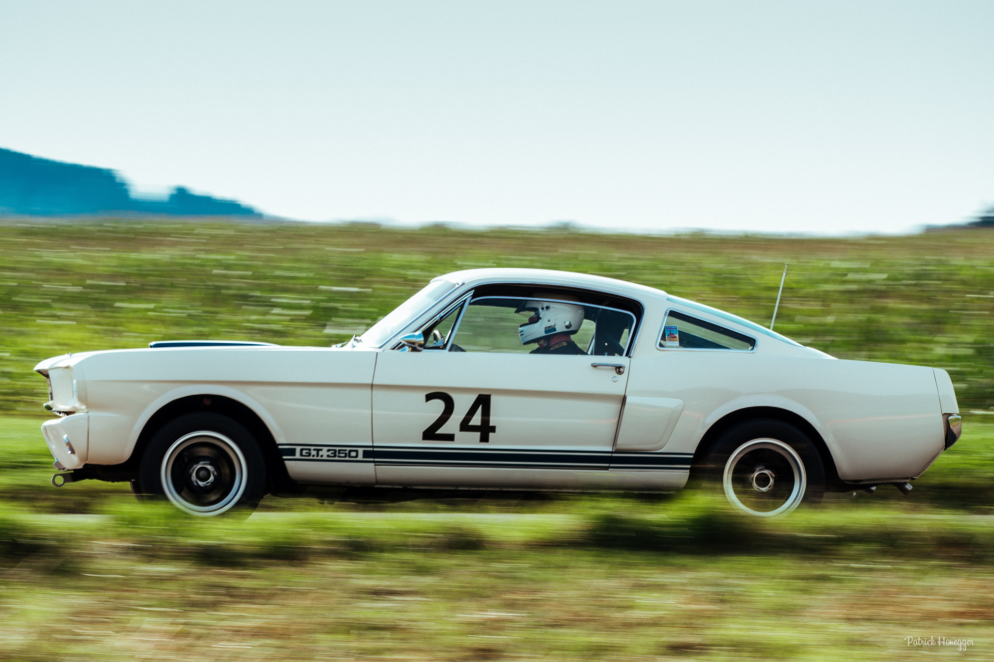 Olympus OM-D E-M10 + Olympus M.Zuiko Digital ED 40-150mm F2.8 Pro sample photo. Ford mustang shelby gt 350 (1966) photography