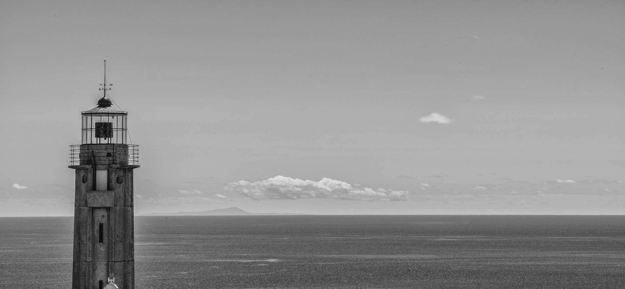 Leica APO-Summicron-M 90mm F2 ASPH sample photo. Lighthouse photography