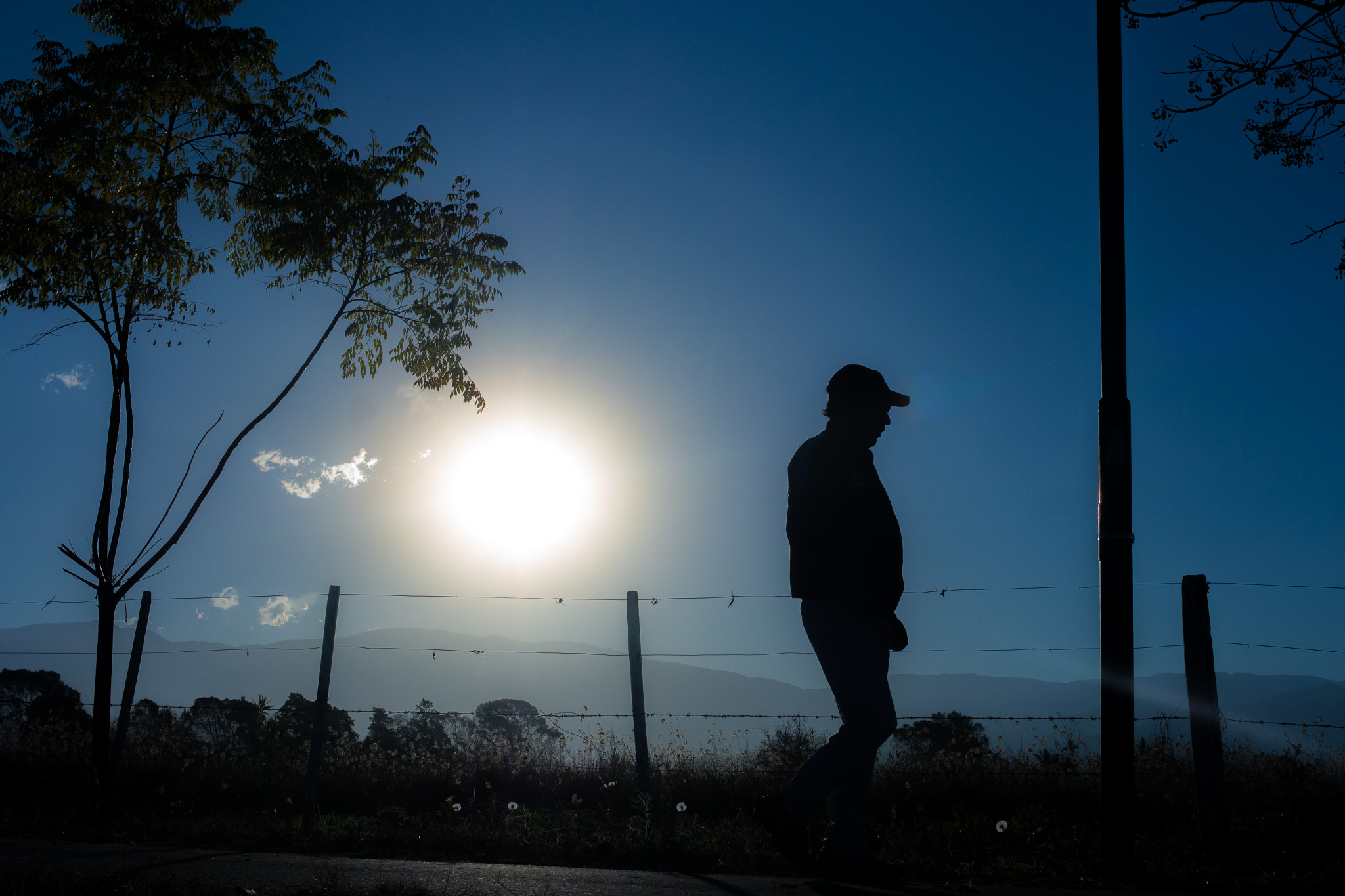 Samsung NX1000 + Samsung NX 30mm F2 Pancake sample photo. Atardecer photography