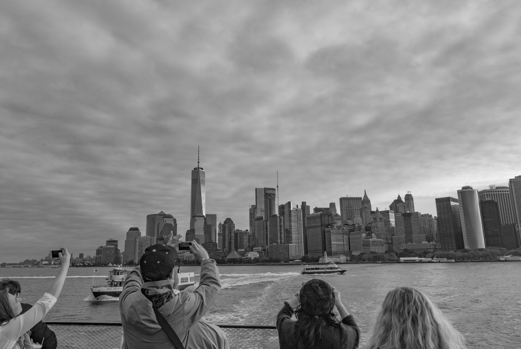 Sigma 17-50mm F2.8 EX DC OS HSM sample photo. To lady liberty photography