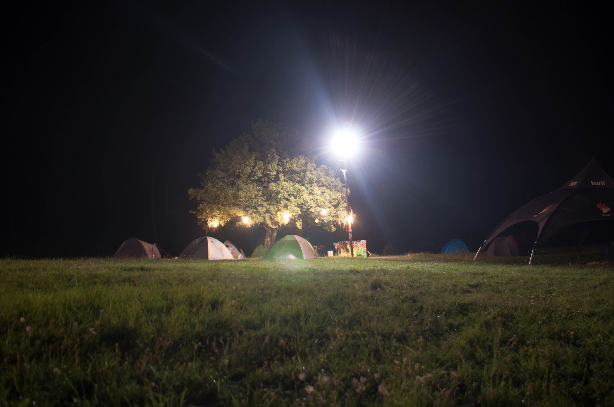 Nikon D5000 + Sigma 18-50mm F2.8-4.5 DC OS HSM sample photo. Camping photography