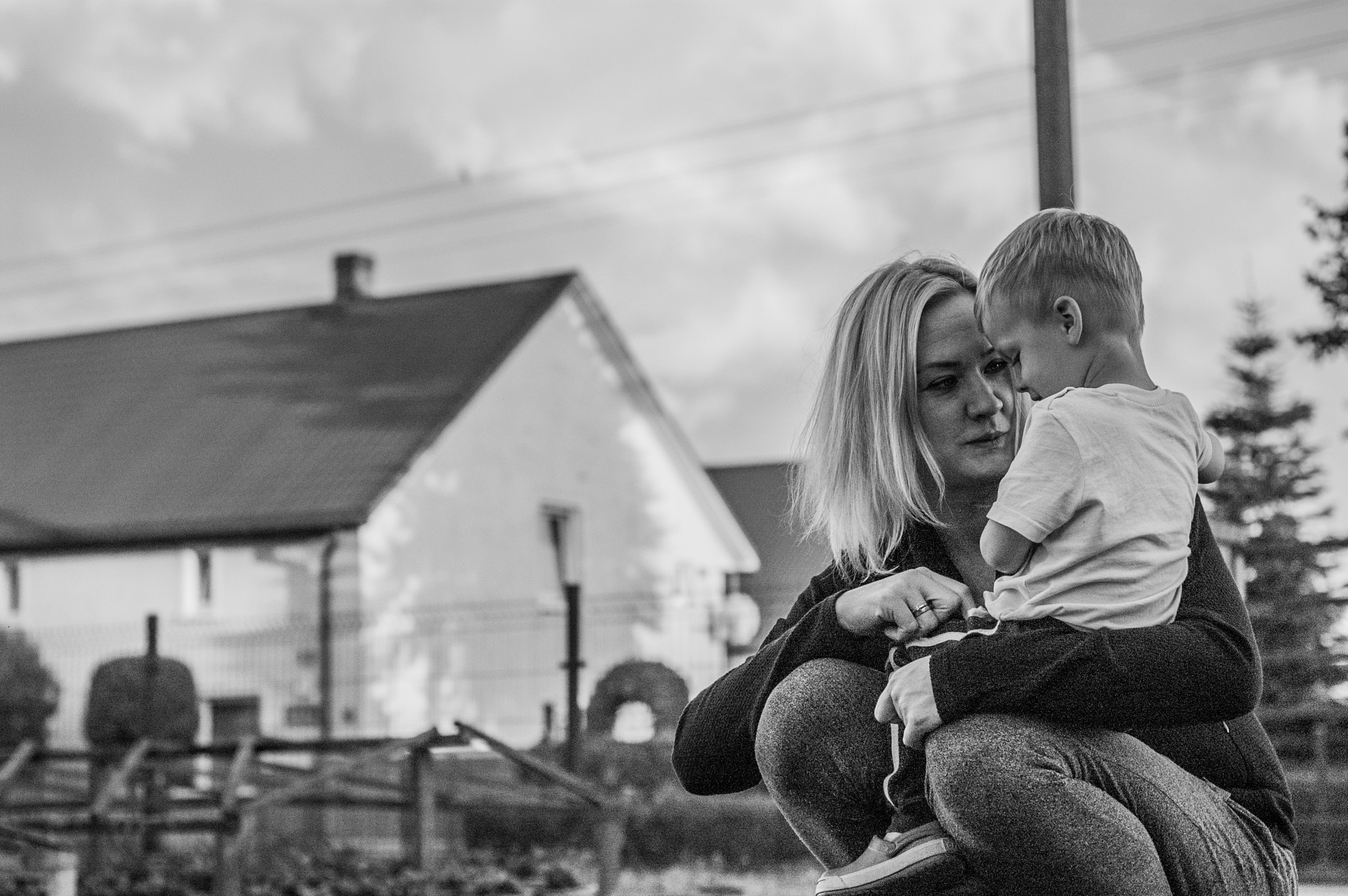 Nikon D70 + Nikon AF Nikkor 50mm F1.8D sample photo. //little talks photography
