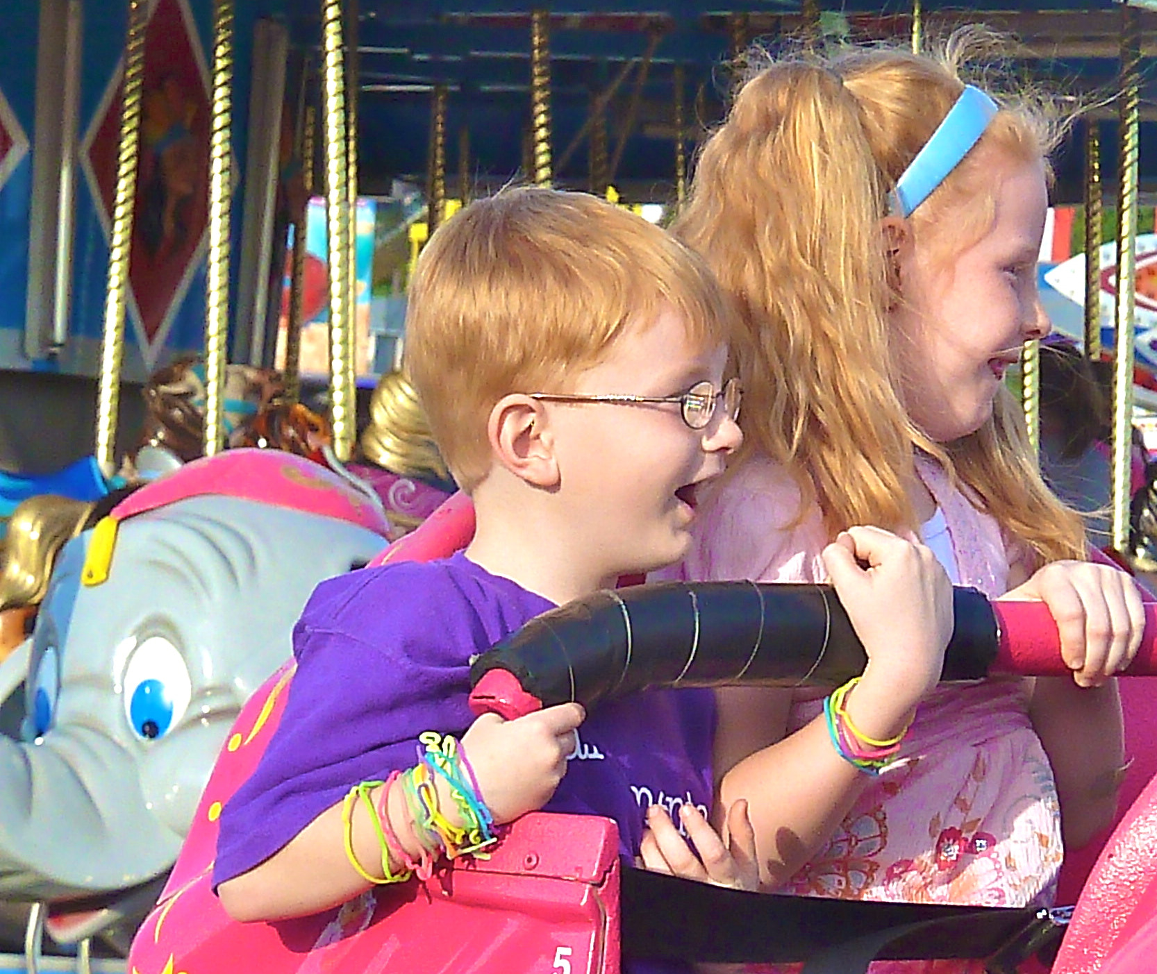 Panasonic DMC-ZS6 sample photo. Happiness is a merry-go-round photography