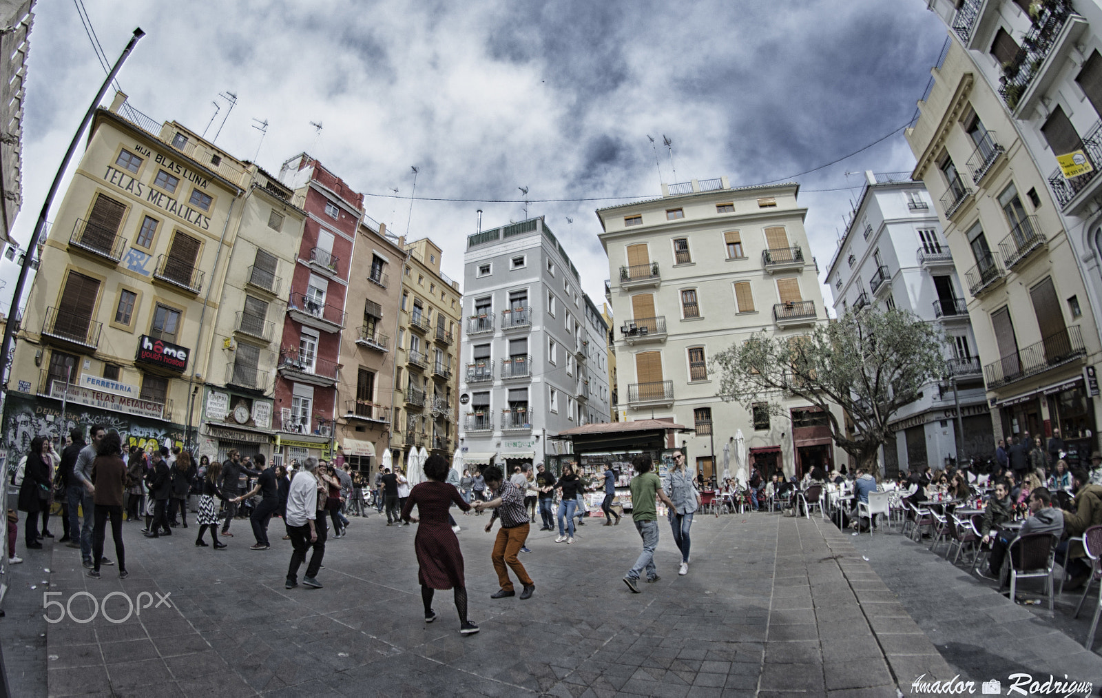 Nikon D7000 + Samyang 8mm F3.5 Aspherical IF MC Fisheye sample photo. Baile en collado photography