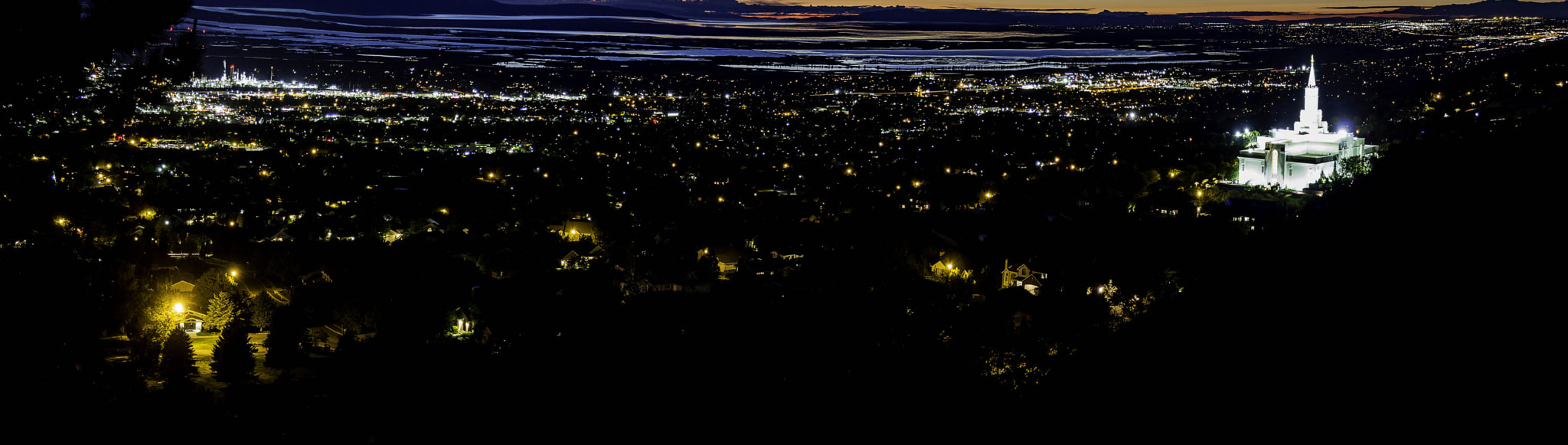 Canon EF-S 17-85mm F4-5.6 IS USM sample photo. North salt lake valley at night photography