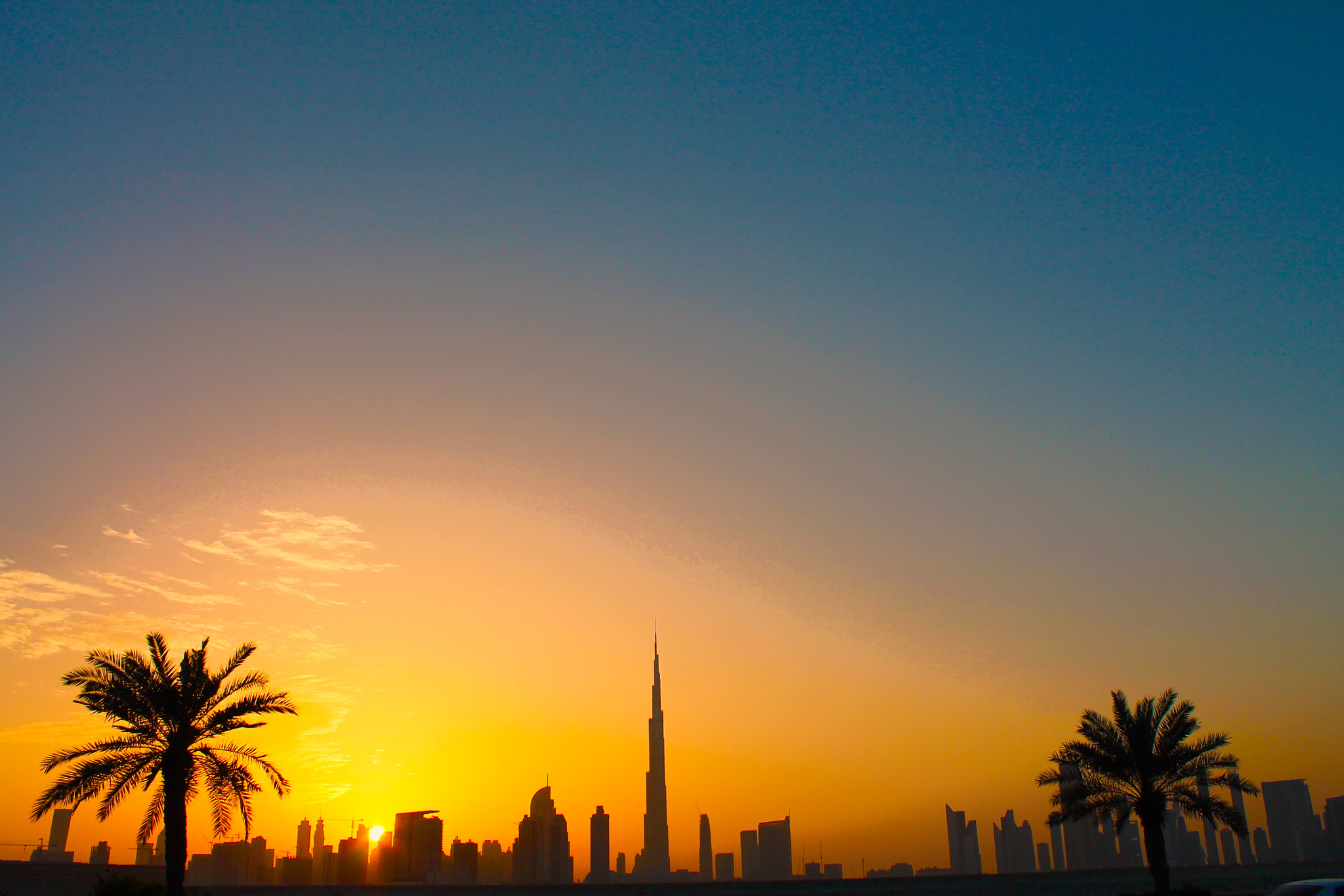 Canon EF-S 18-55mm F3.5-5.6 III sample photo. Downtown dubai's burj khalifa sunset photography