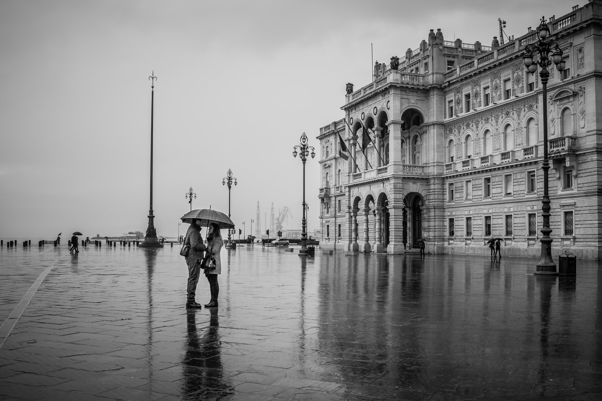 Nikon D5200 + Sigma 18-200mm F3.5-6.3 DC sample photo. Trieste photography