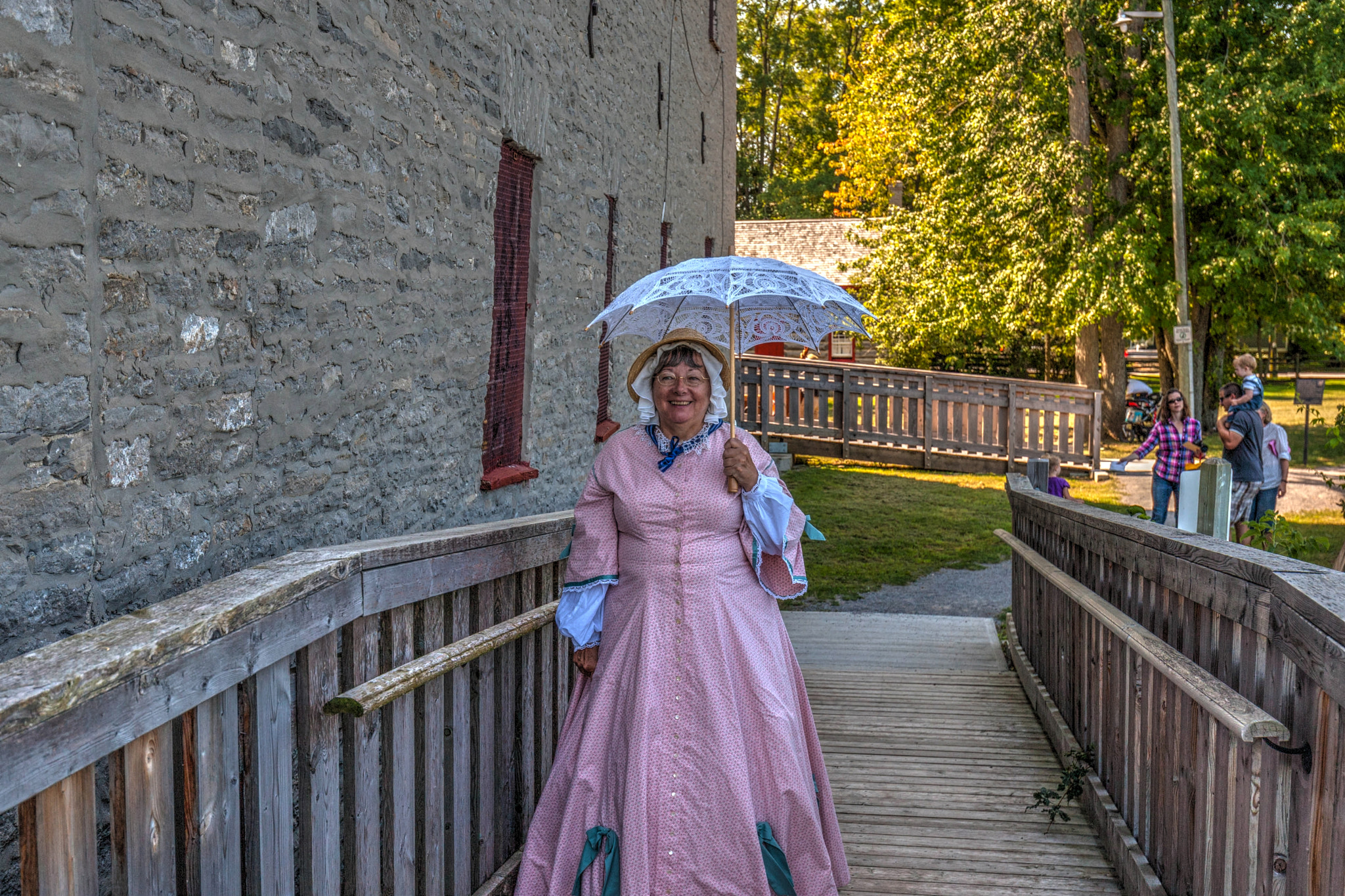 Canon EF 16-35mm F4L IS USM sample photo. Lady at pioneer villiage photography