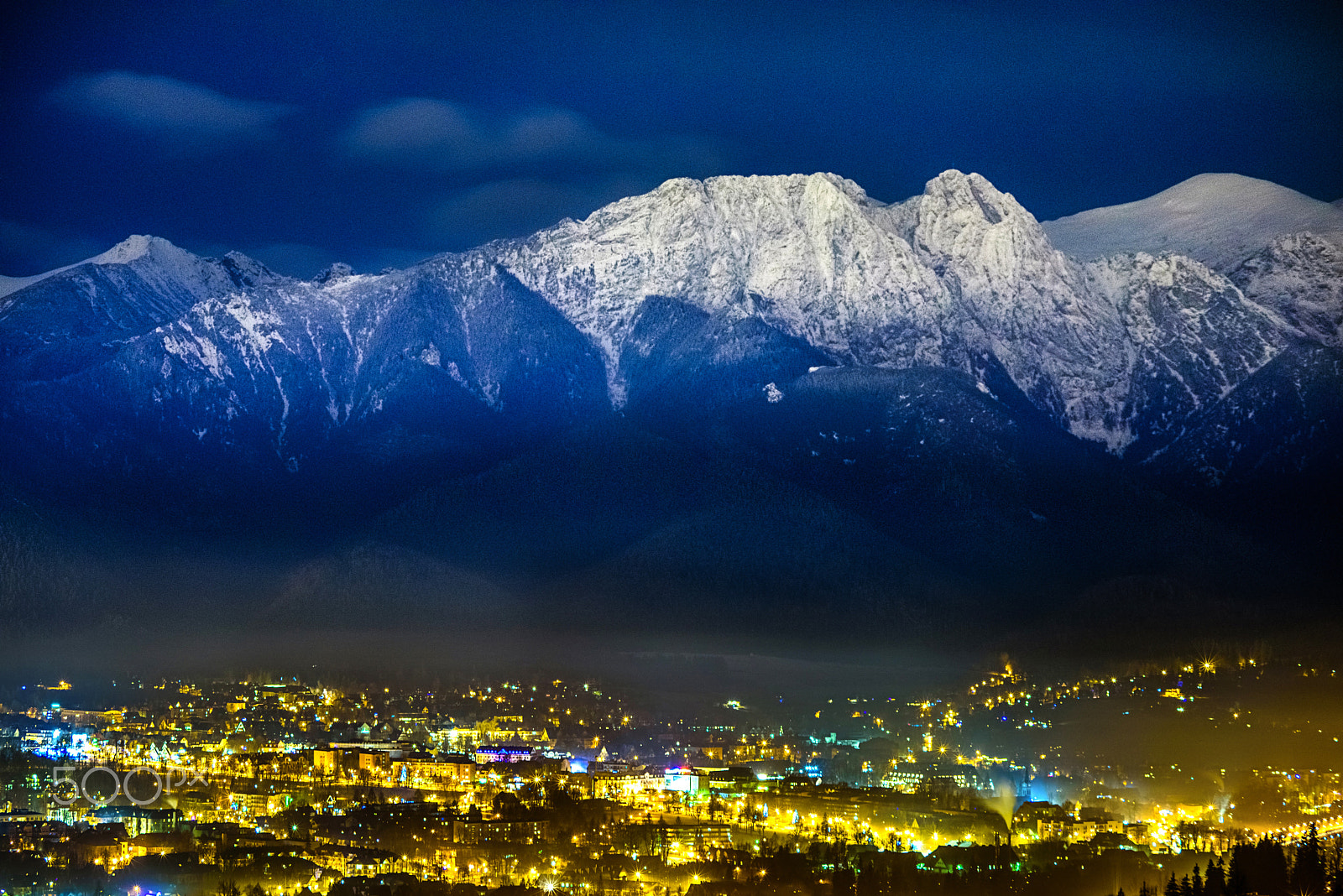 Nikon D750 + AF Zoom-Nikkor 70-210mm f/4 sample photo. Tatra mountains night view photography