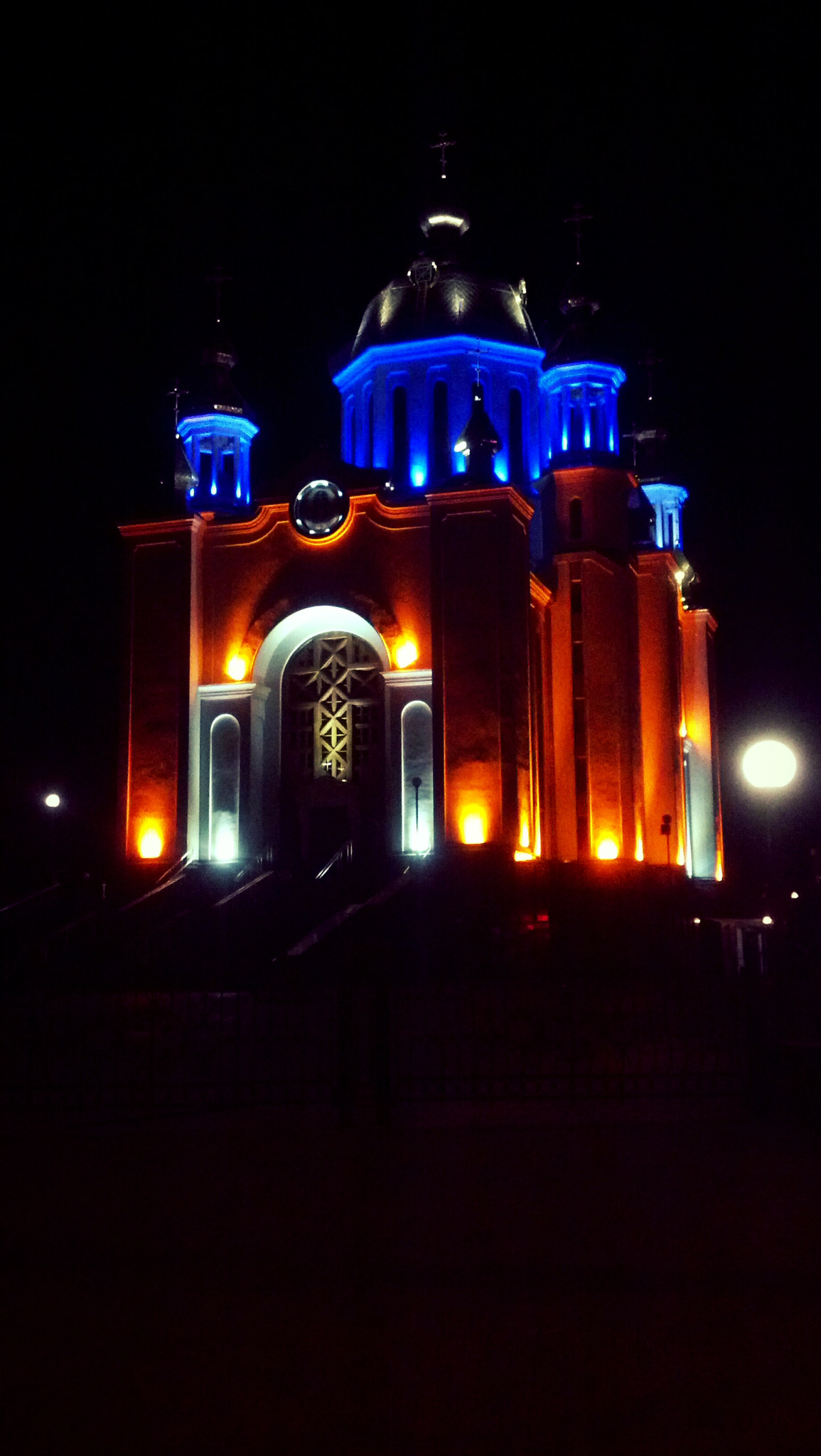 Motorola DROID RAZR sample photo