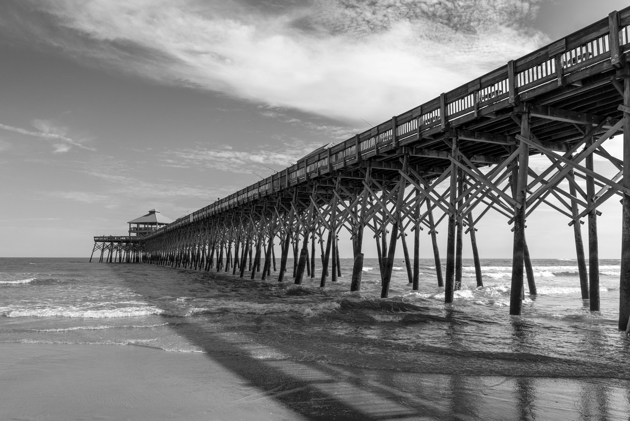 Nikon D750 + Tokina AT-X 17-35mm F4 Pro FX sample photo. Under folley beach pier photography