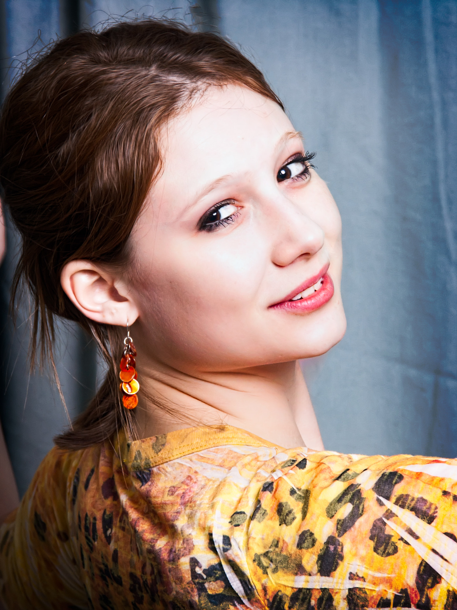 KONICA MINOLTA DiMAGE A2 sample photo. Beautiful face photography