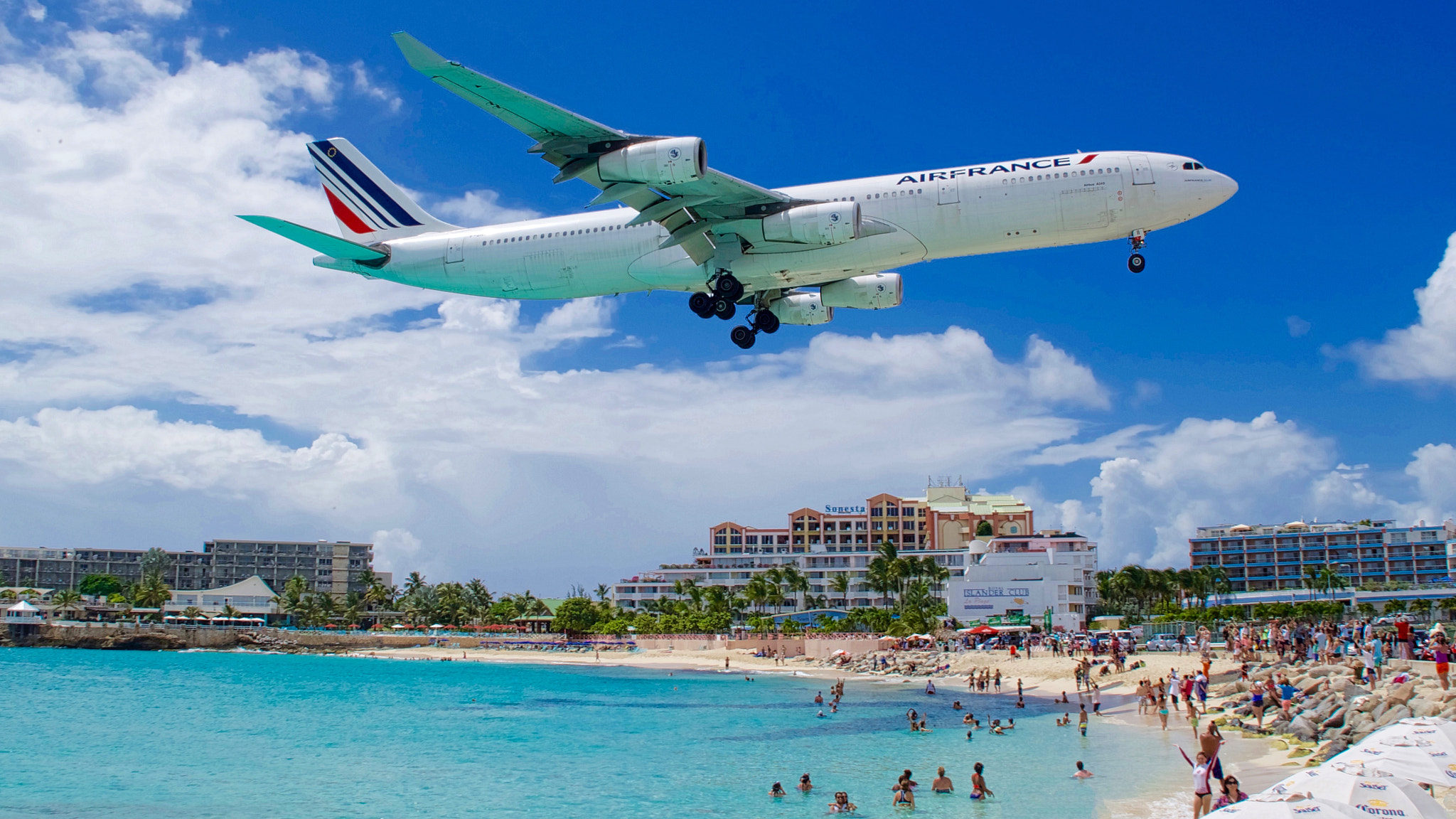 Tamron AF 18-200mm F3.5-6.3 XR Di II LD Aspherical (IF) Macro sample photo. Air france a340 landing at pjia on st.maarten photography